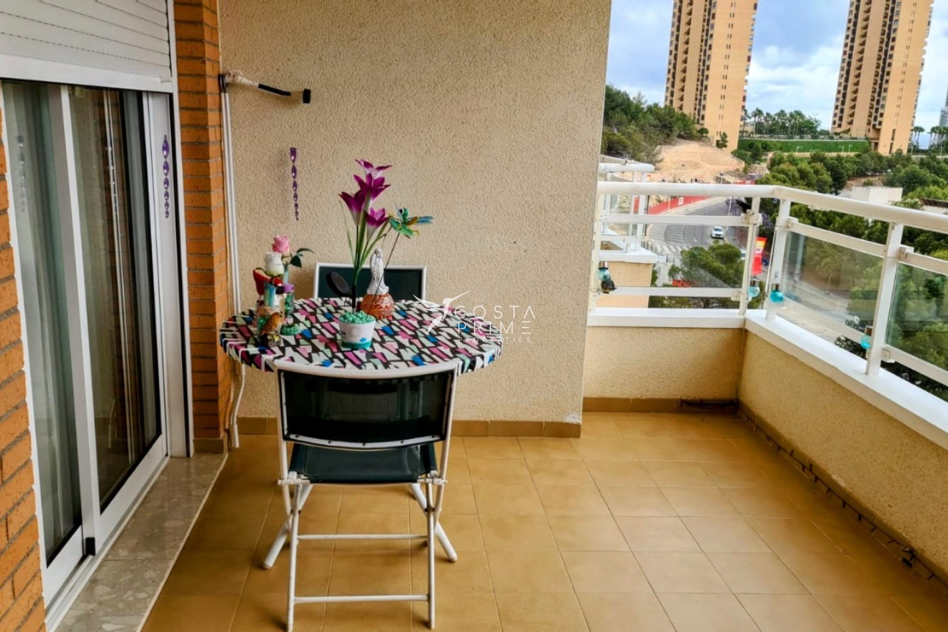 Resale - Apartment / Flat - Benidorm