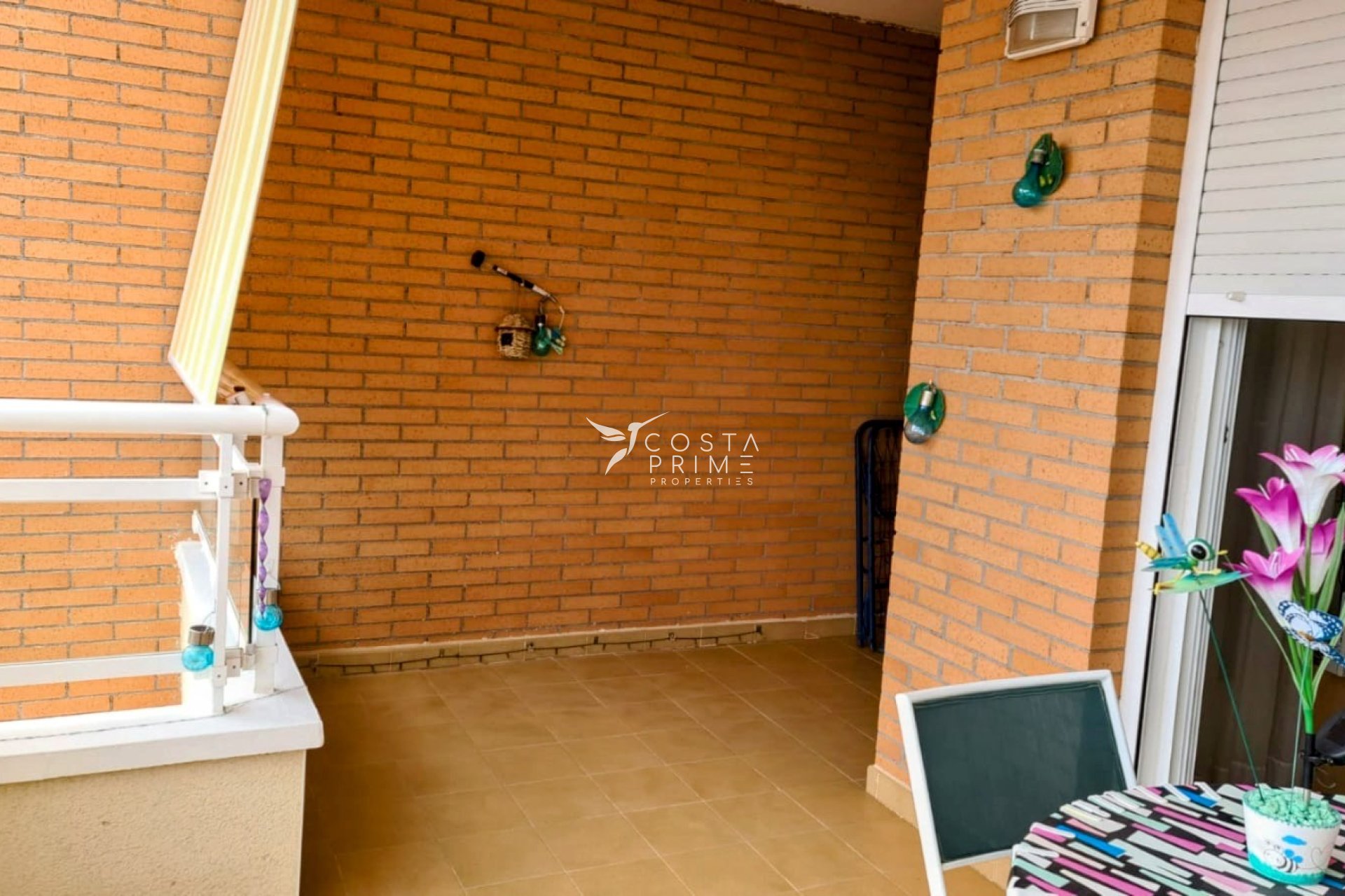 Resale - Apartment / Flat - Benidorm