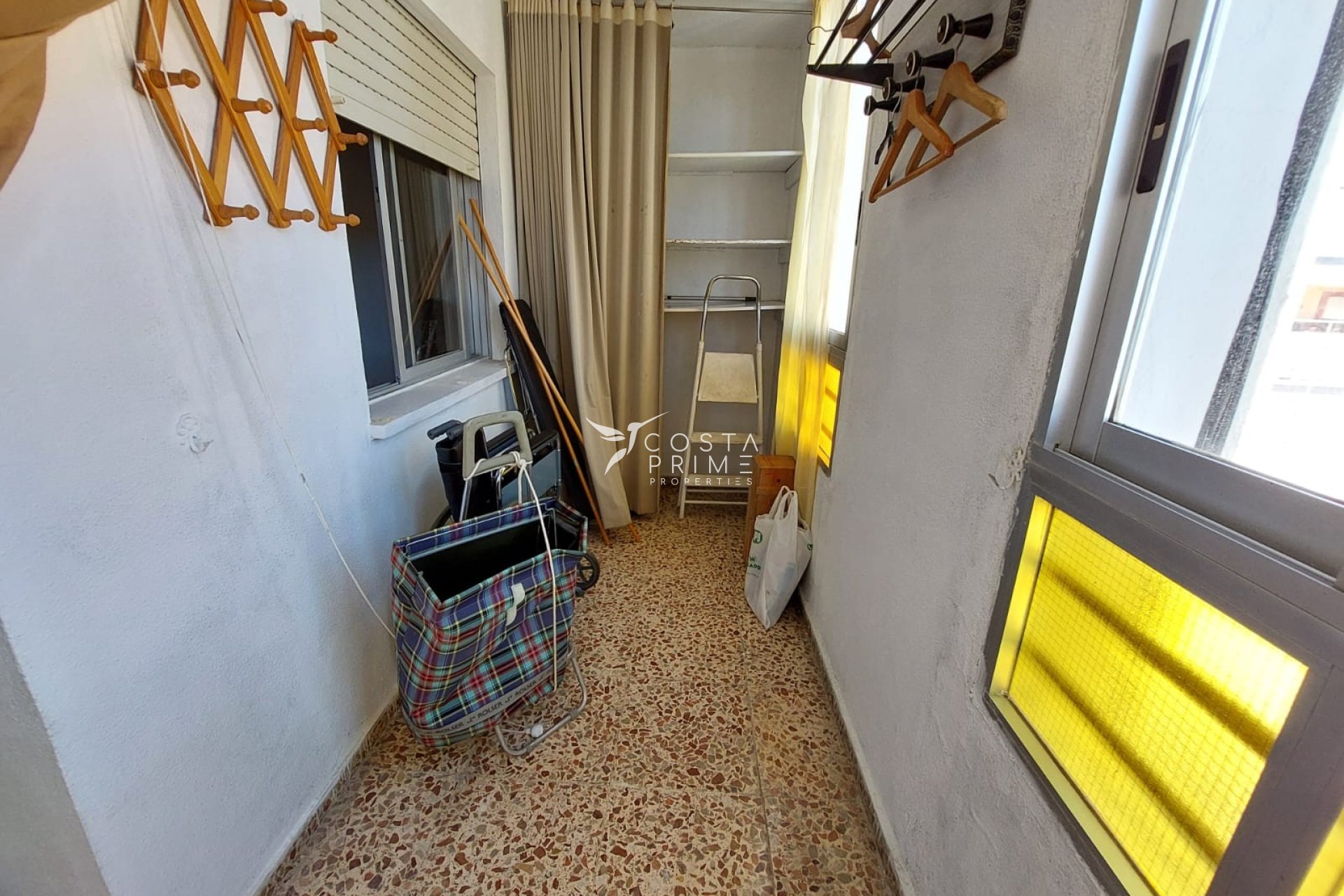 Resale - Apartment / Flat - Benidorm