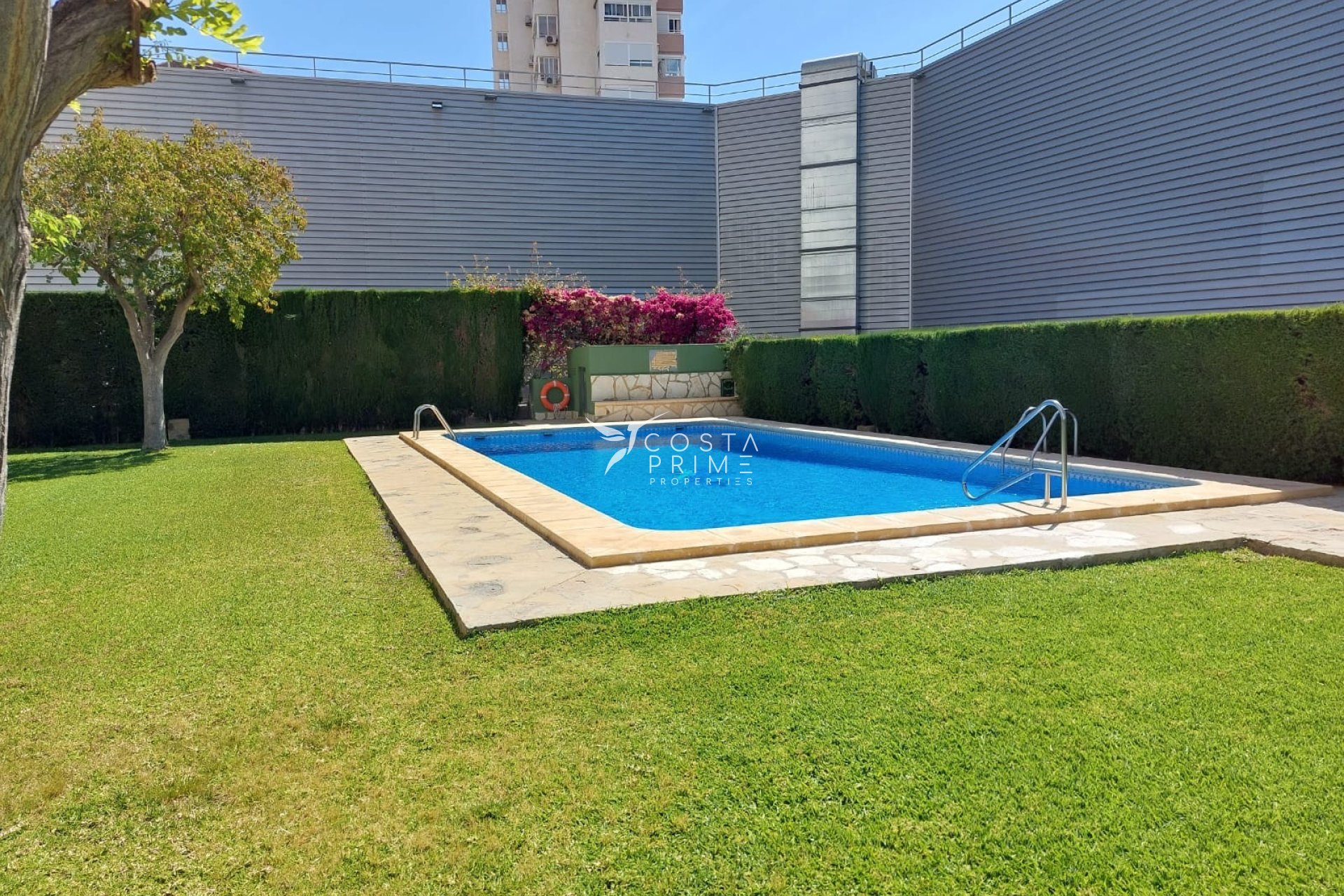 Resale - Apartment / Flat - Benidorm