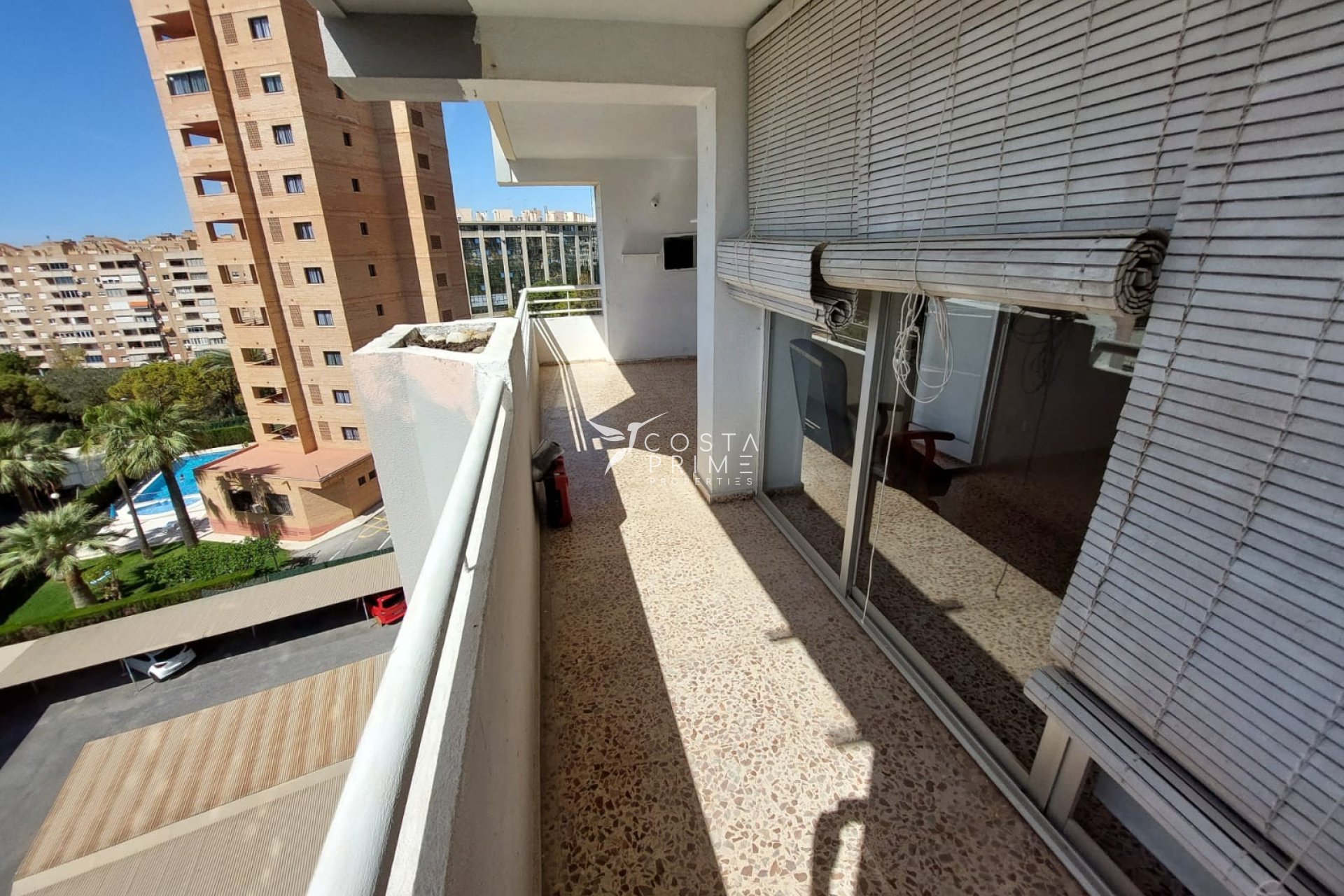 Resale - Apartment / Flat - Benidorm