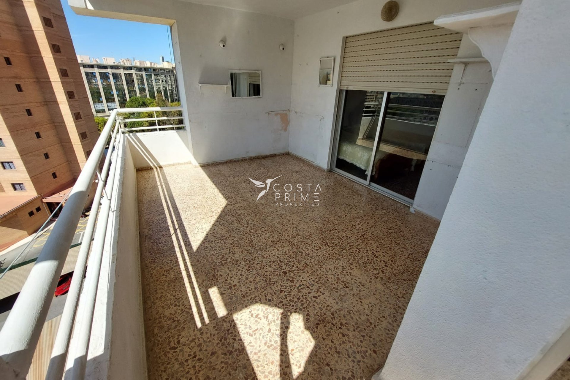 Resale - Apartment / Flat - Benidorm