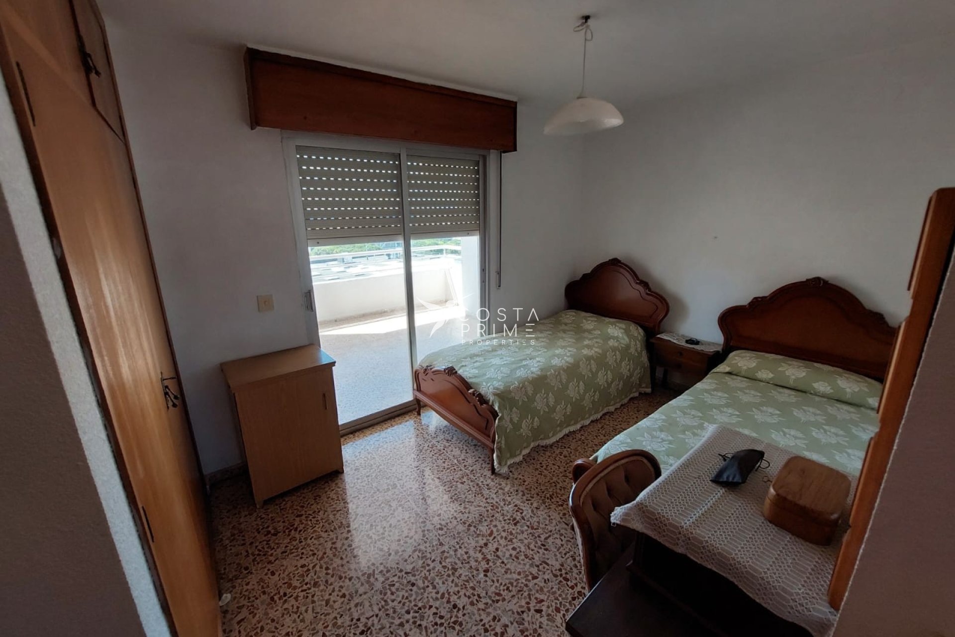 Resale - Apartment / Flat - Benidorm