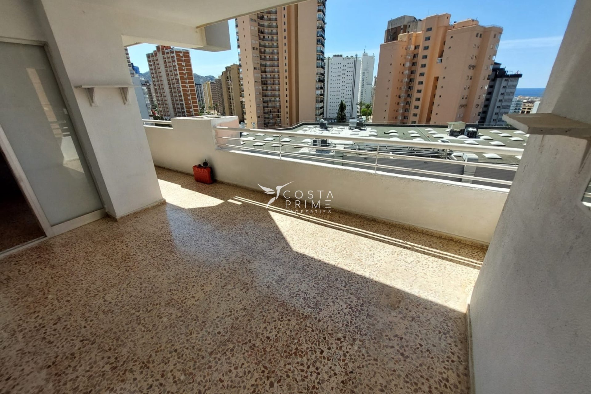 Resale - Apartment / Flat - Benidorm