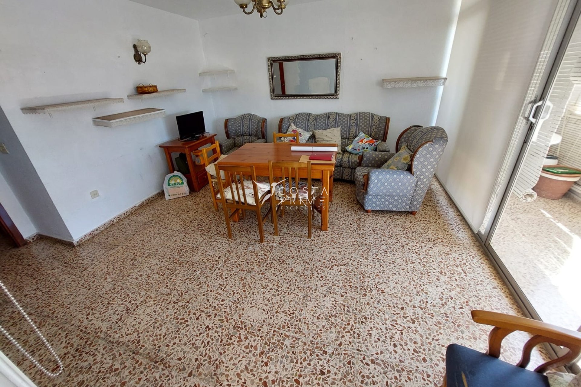 Resale - Apartment / Flat - Benidorm