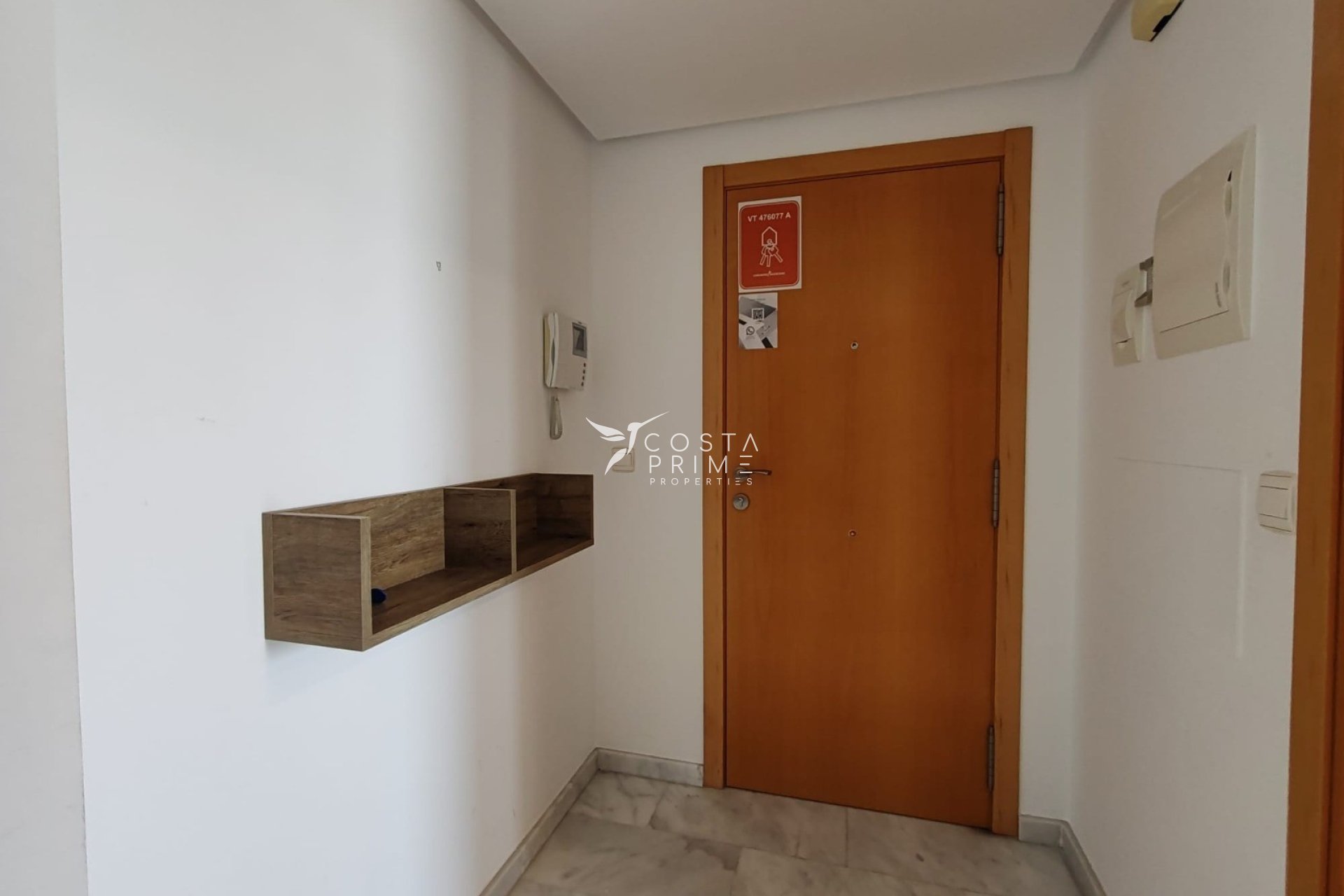 Resale - Apartment / Flat - Benidorm