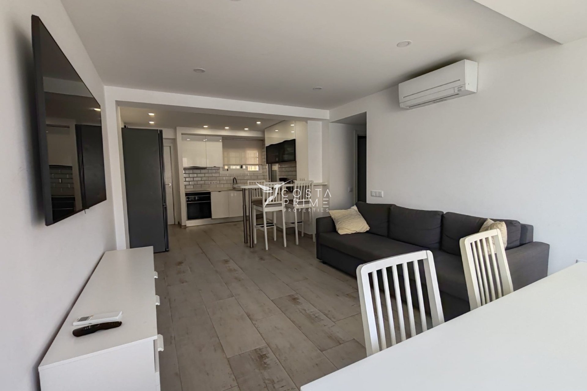 Resale - Apartment / Flat - Benidorm