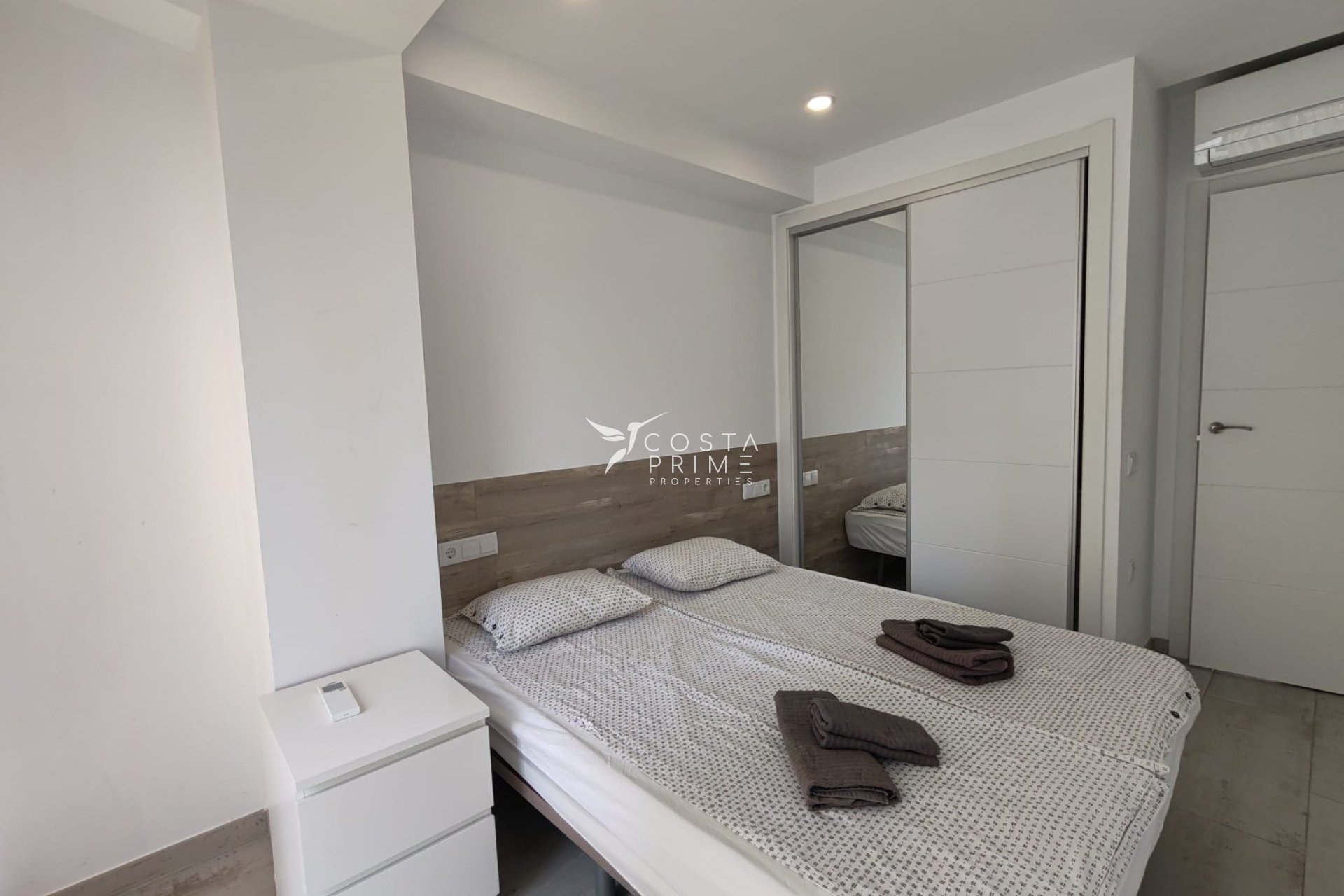 Resale - Apartment / Flat - Benidorm