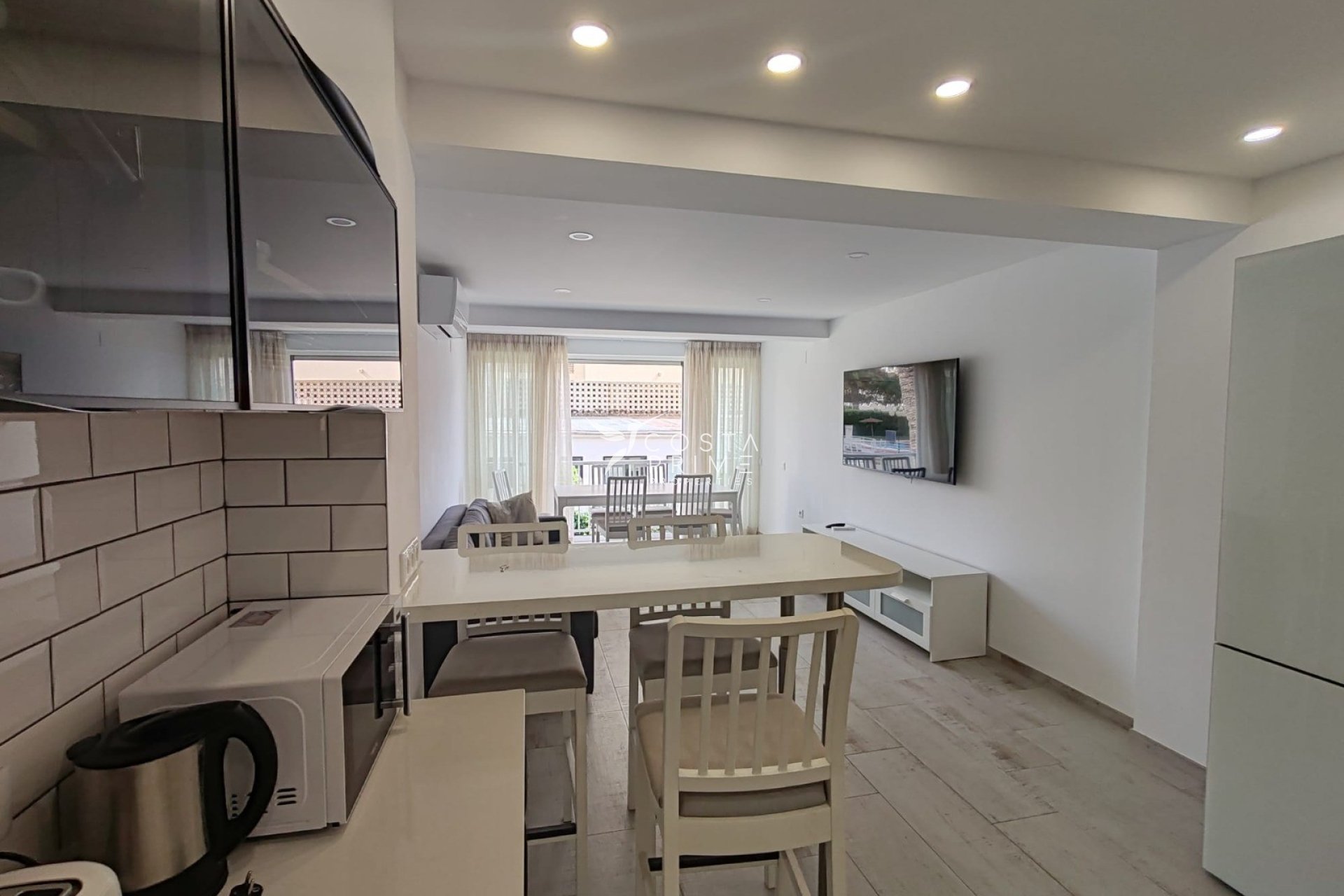 Resale - Apartment / Flat - Benidorm