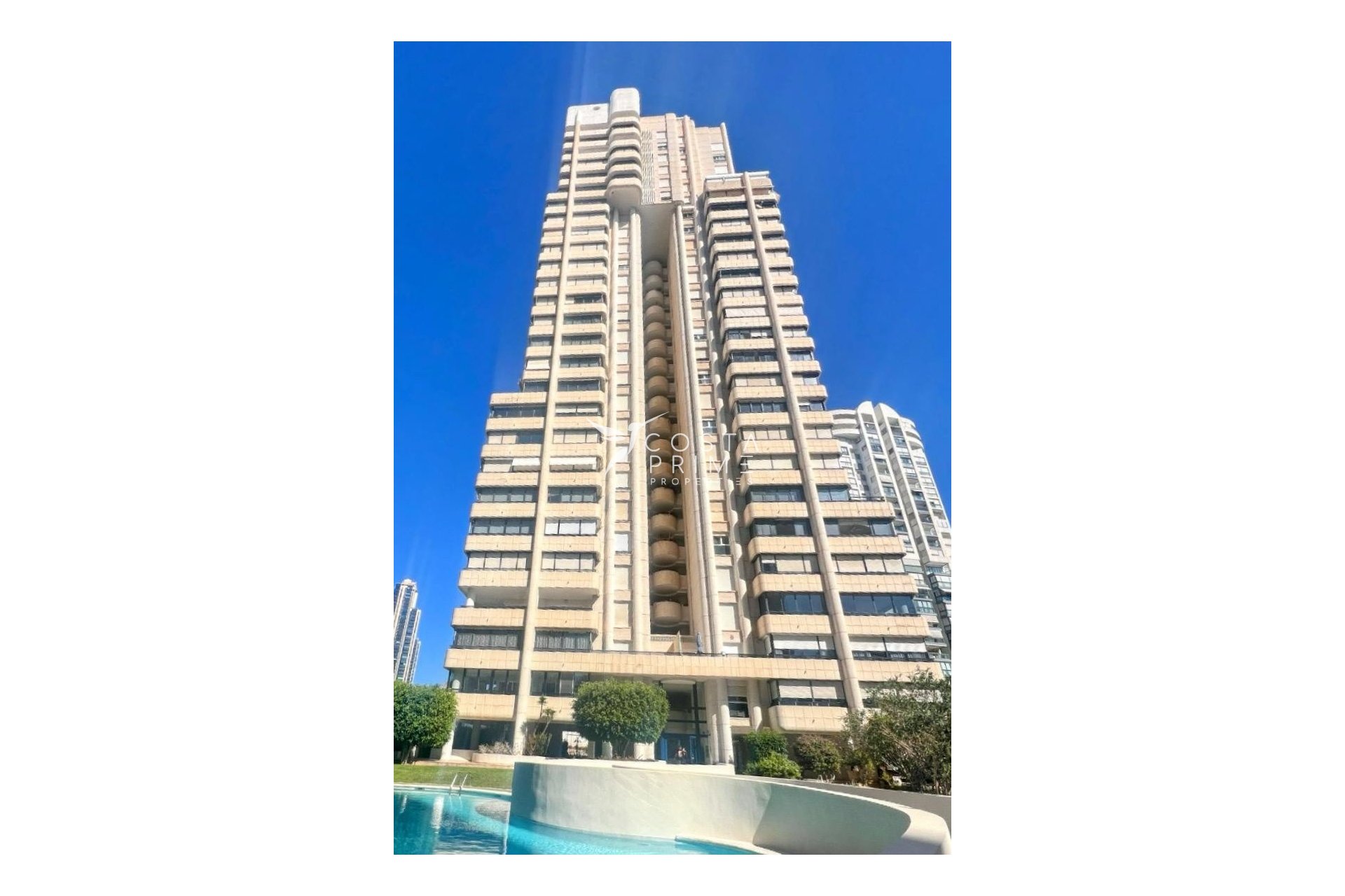 Resale - Apartment / Flat - Benidorm