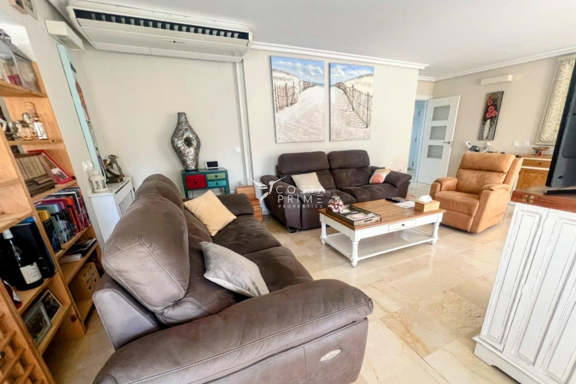 Resale - Apartment / Flat - Benidorm