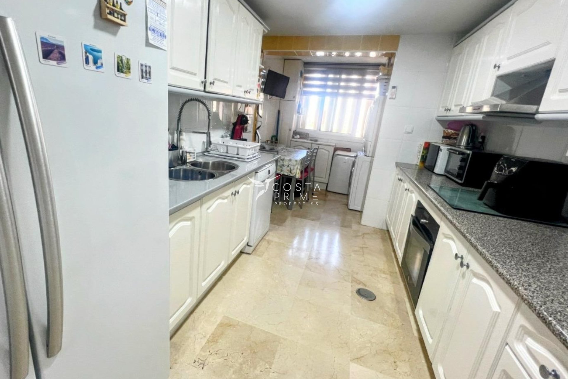 Resale - Apartment / Flat - Benidorm