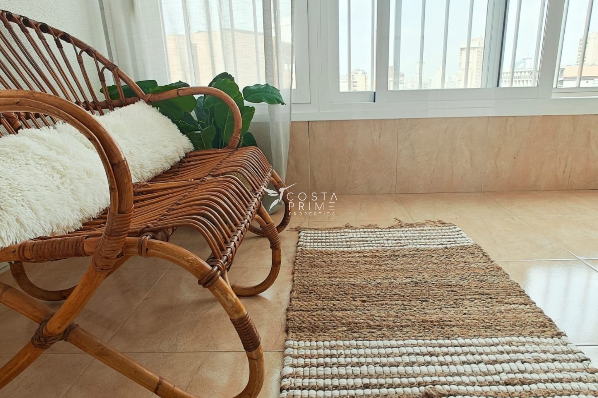 Resale - Apartment / Flat - Benidorm