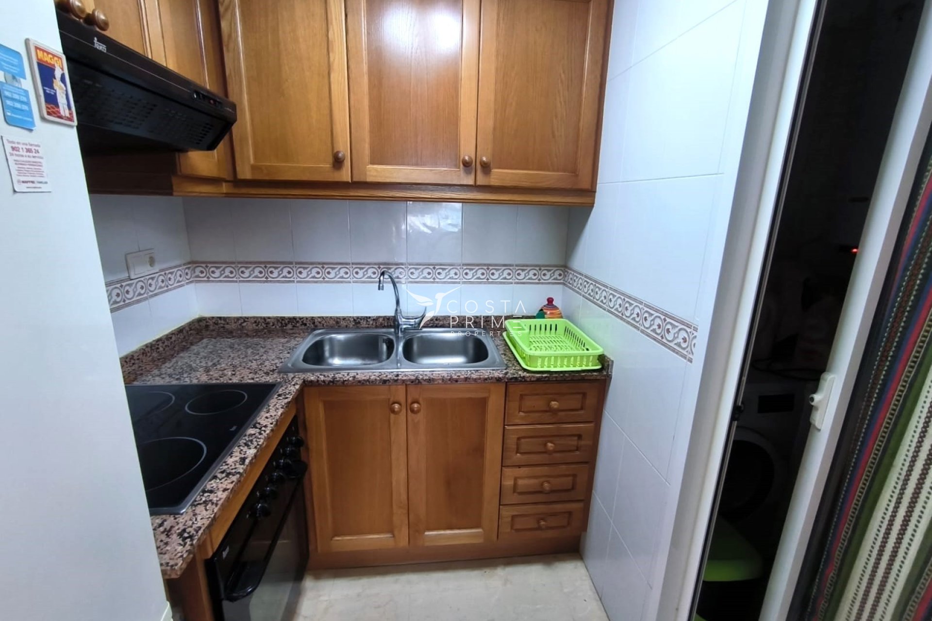 Resale - Apartment / Flat - Benidorm