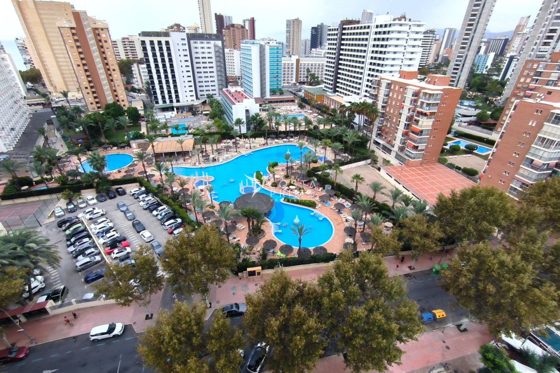 Resale - Apartment / Flat - Benidorm