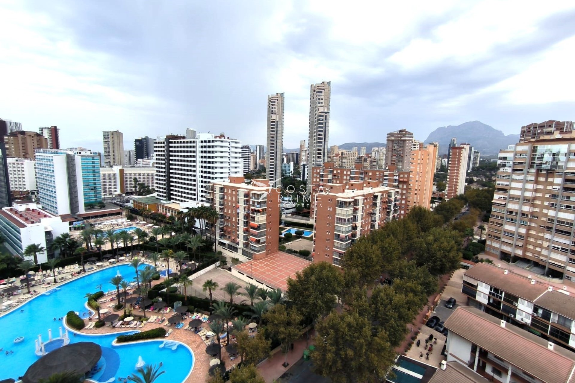 Resale - Apartment / Flat - Benidorm