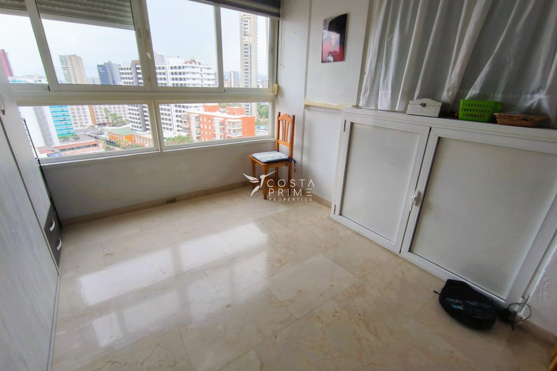 Resale - Apartment / Flat - Benidorm