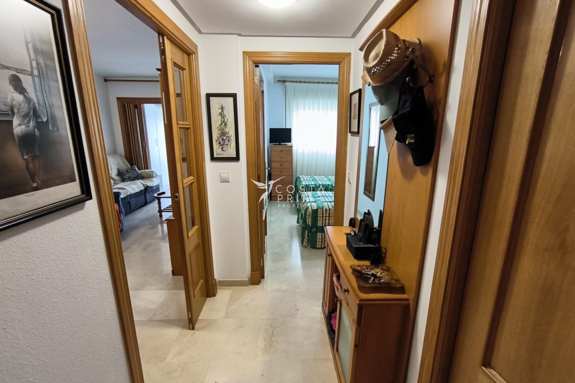 Resale - Apartment / Flat - Benidorm