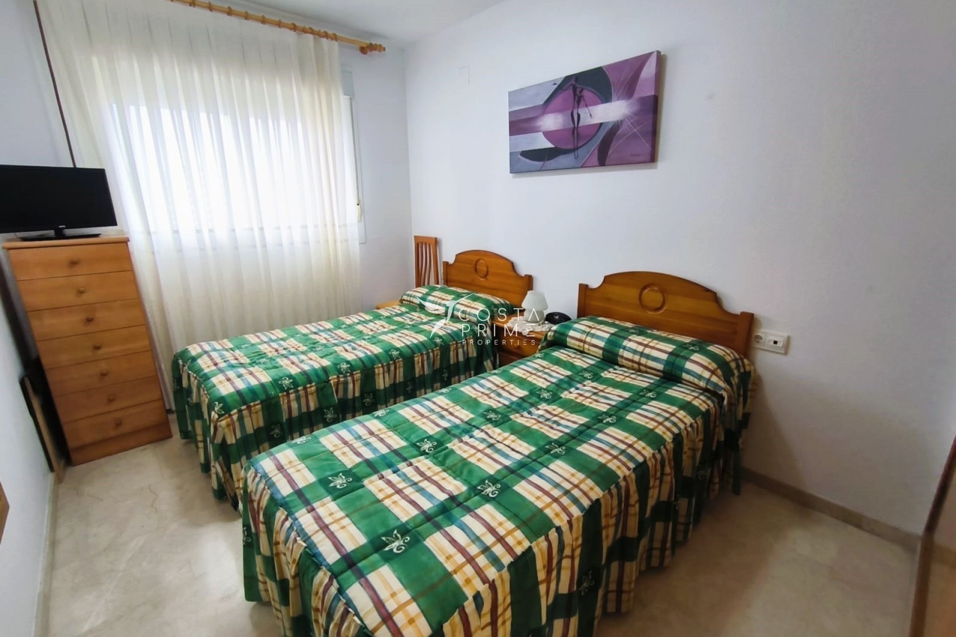 Resale - Apartment / Flat - Benidorm