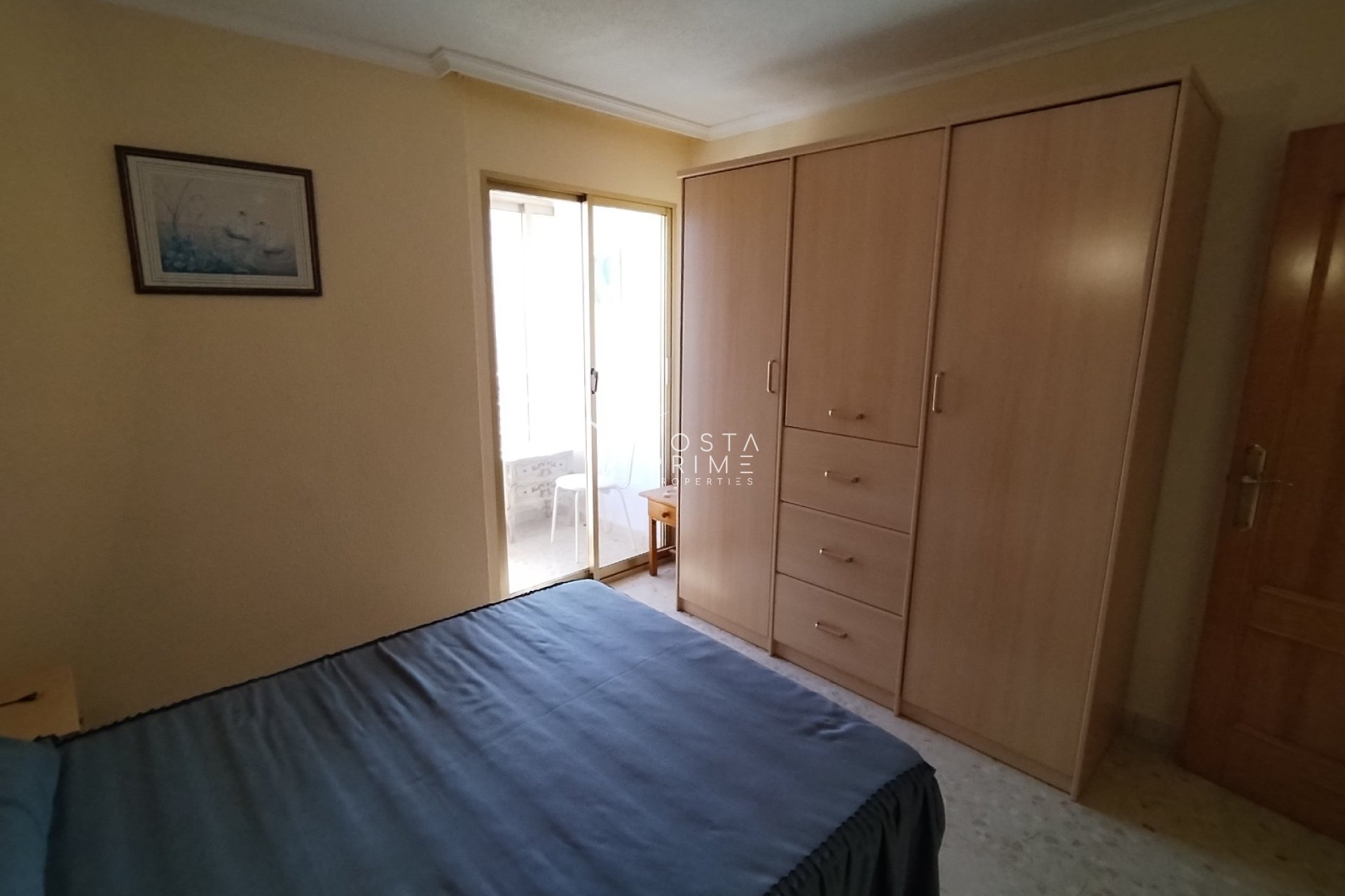 Resale - Apartment / Flat - Benidorm