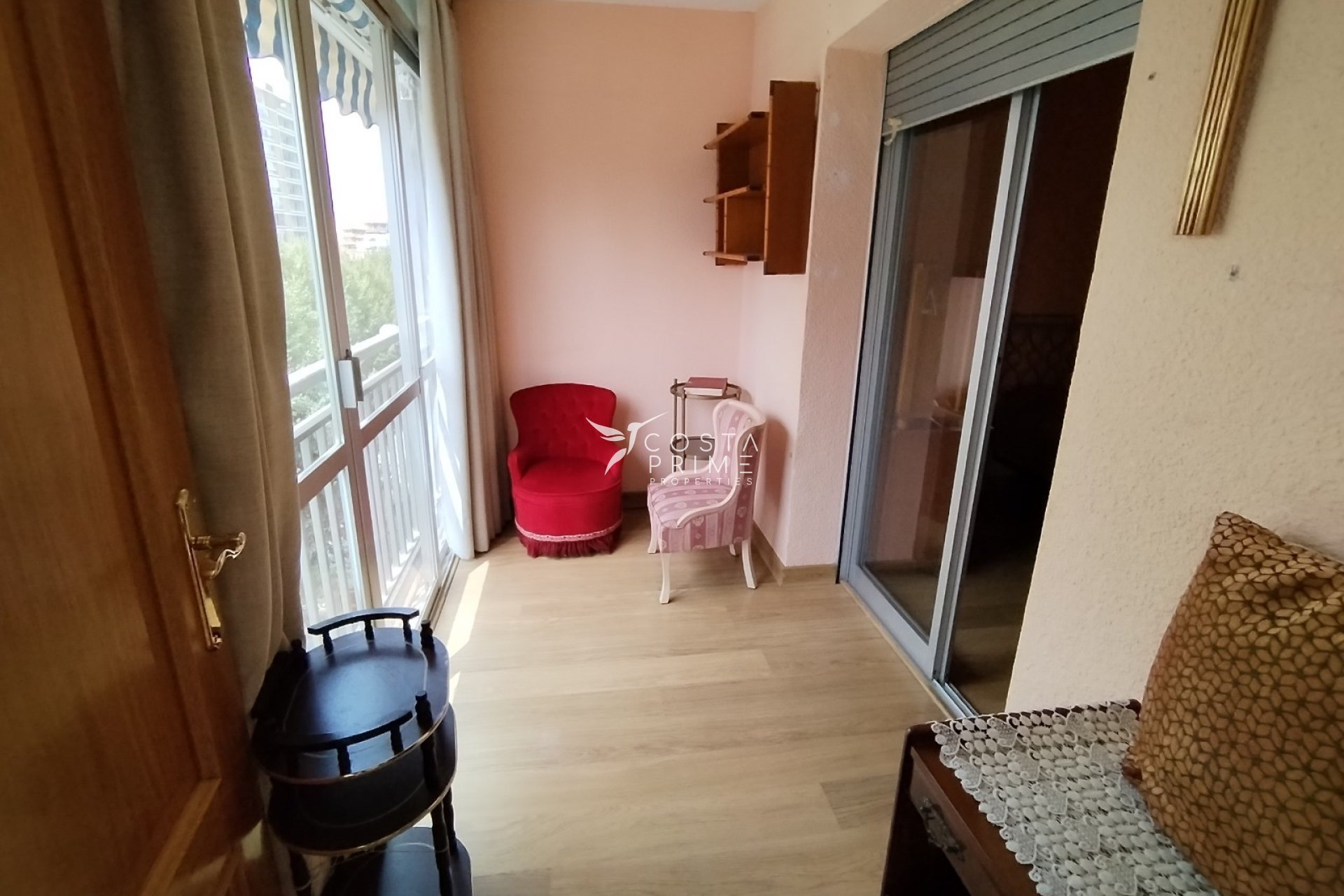 Resale - Apartment / Flat - Benidorm