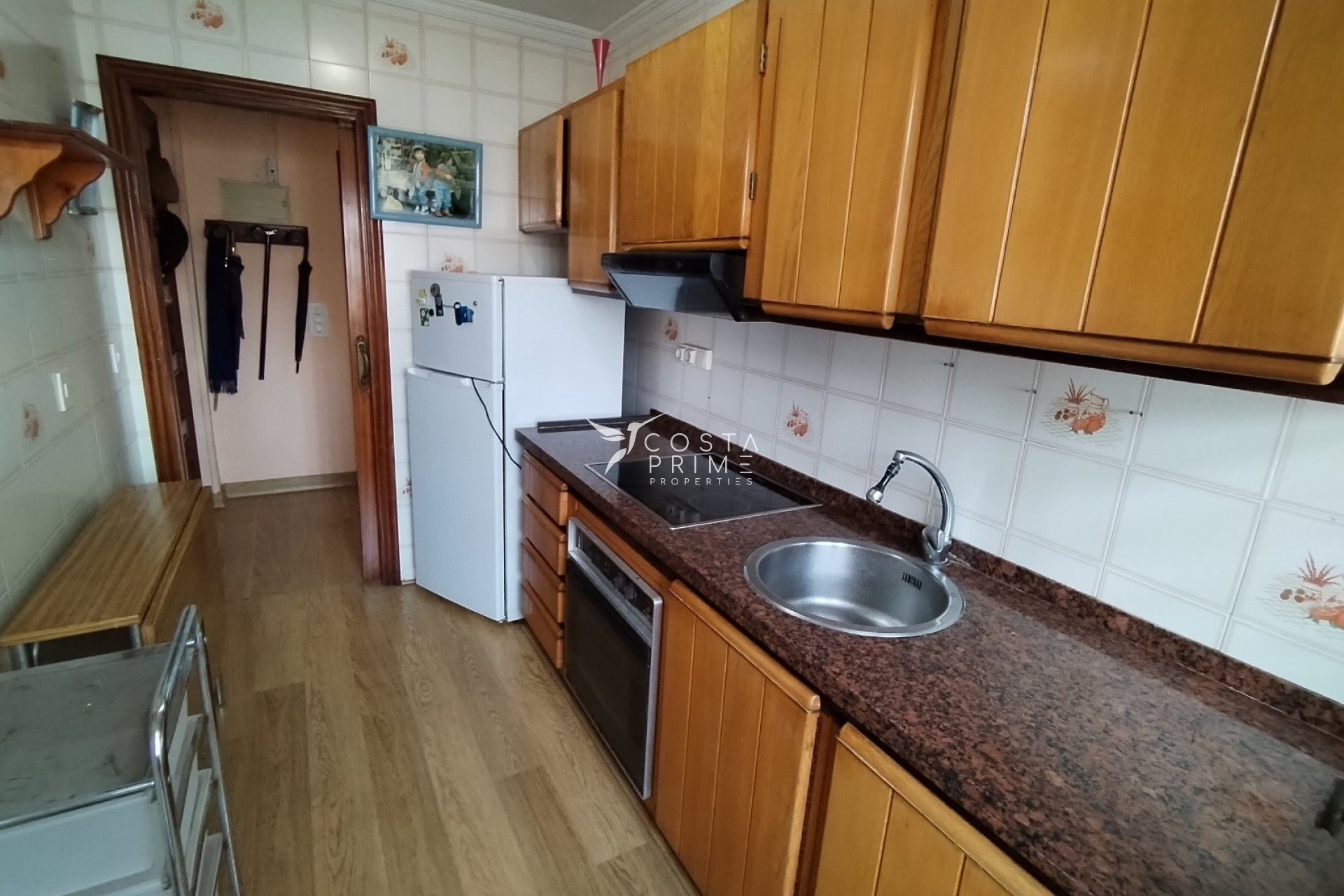 Resale - Apartment / Flat - Benidorm