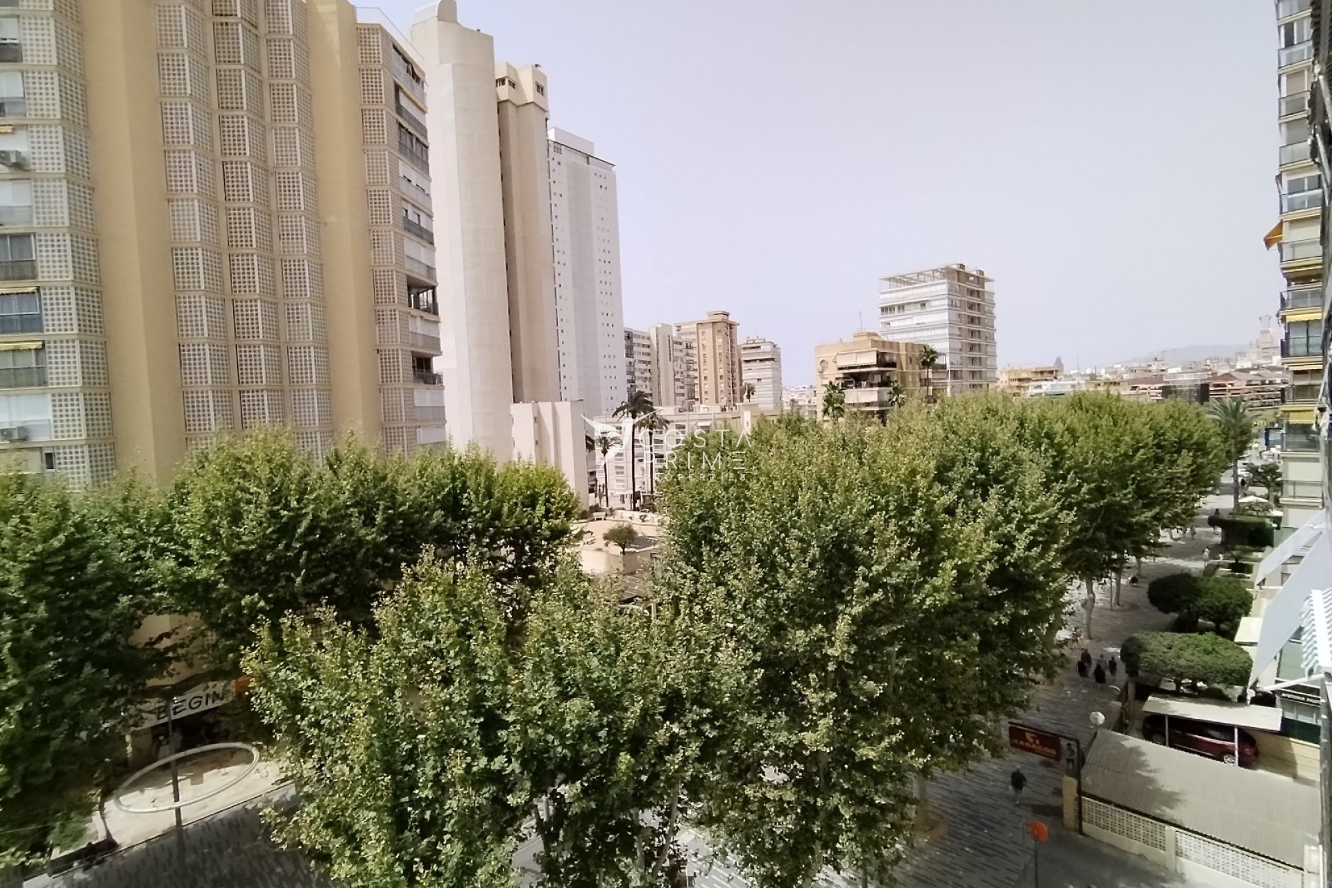 Resale - Apartment / Flat - Benidorm