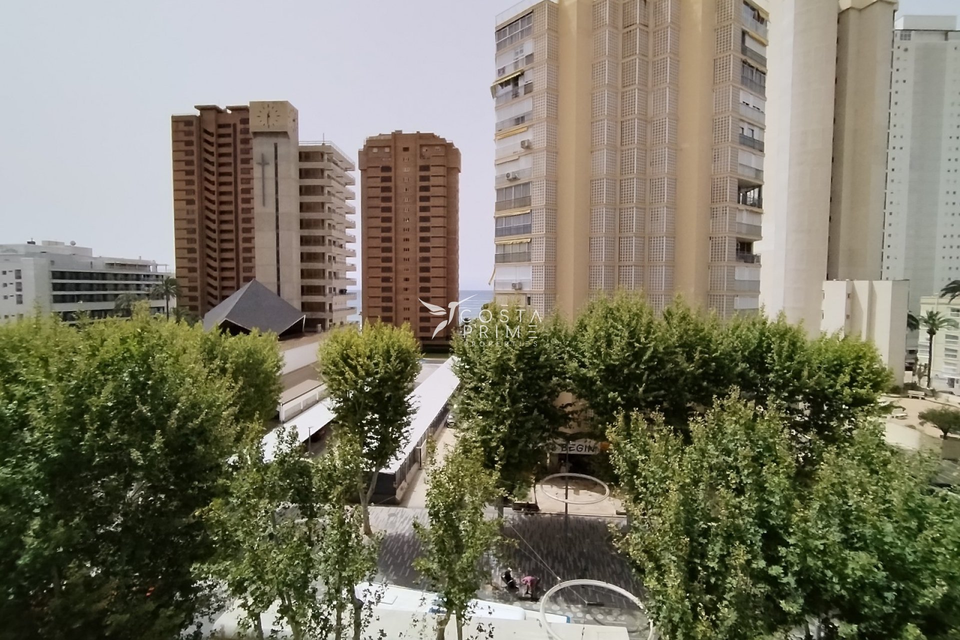 Resale - Apartment / Flat - Benidorm