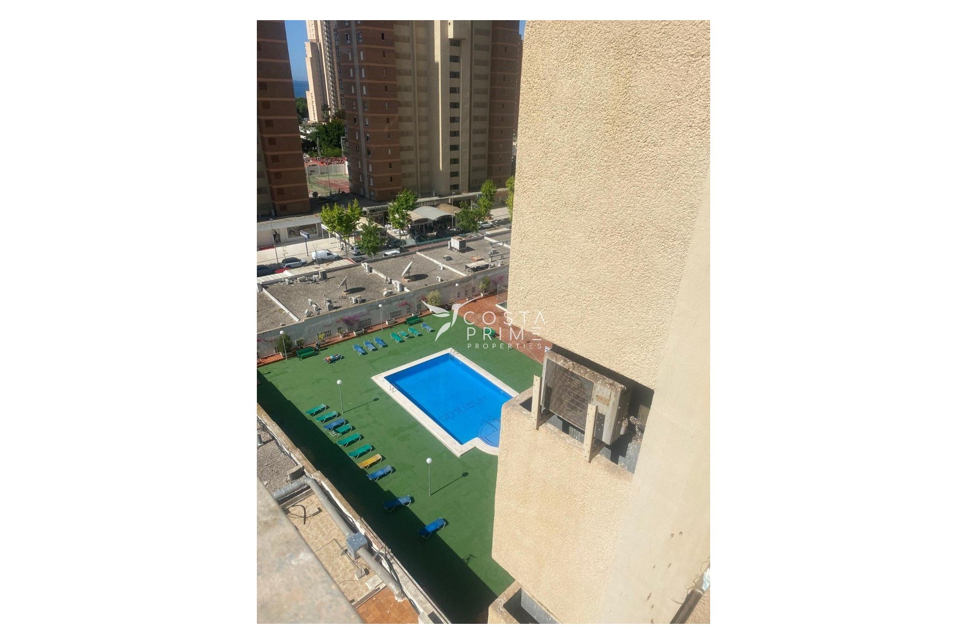 Resale - Apartment / Flat - Benidorm