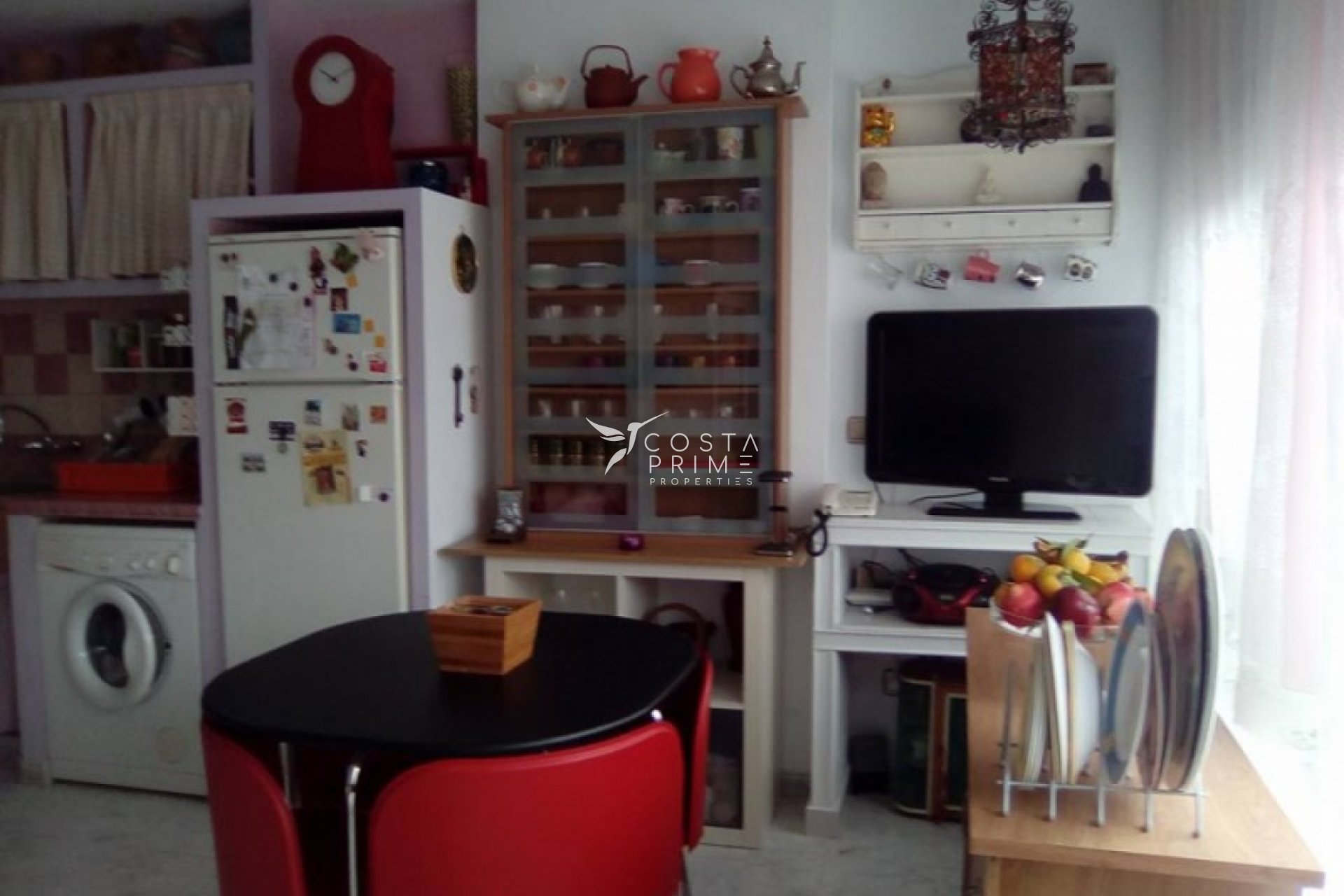 Resale - Apartment / Flat - Benidorm