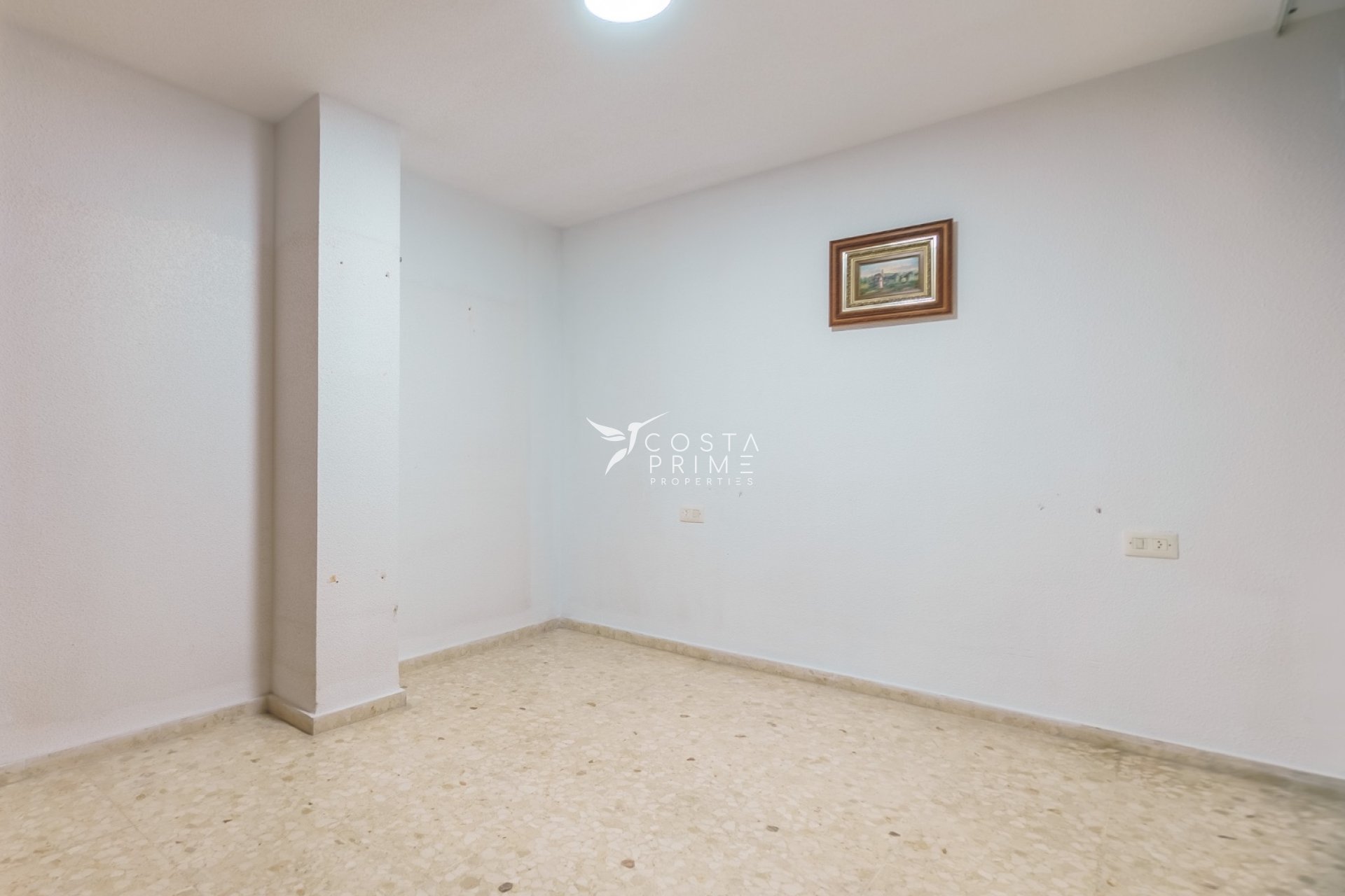 Resale - Apartment / Flat - Benidorm