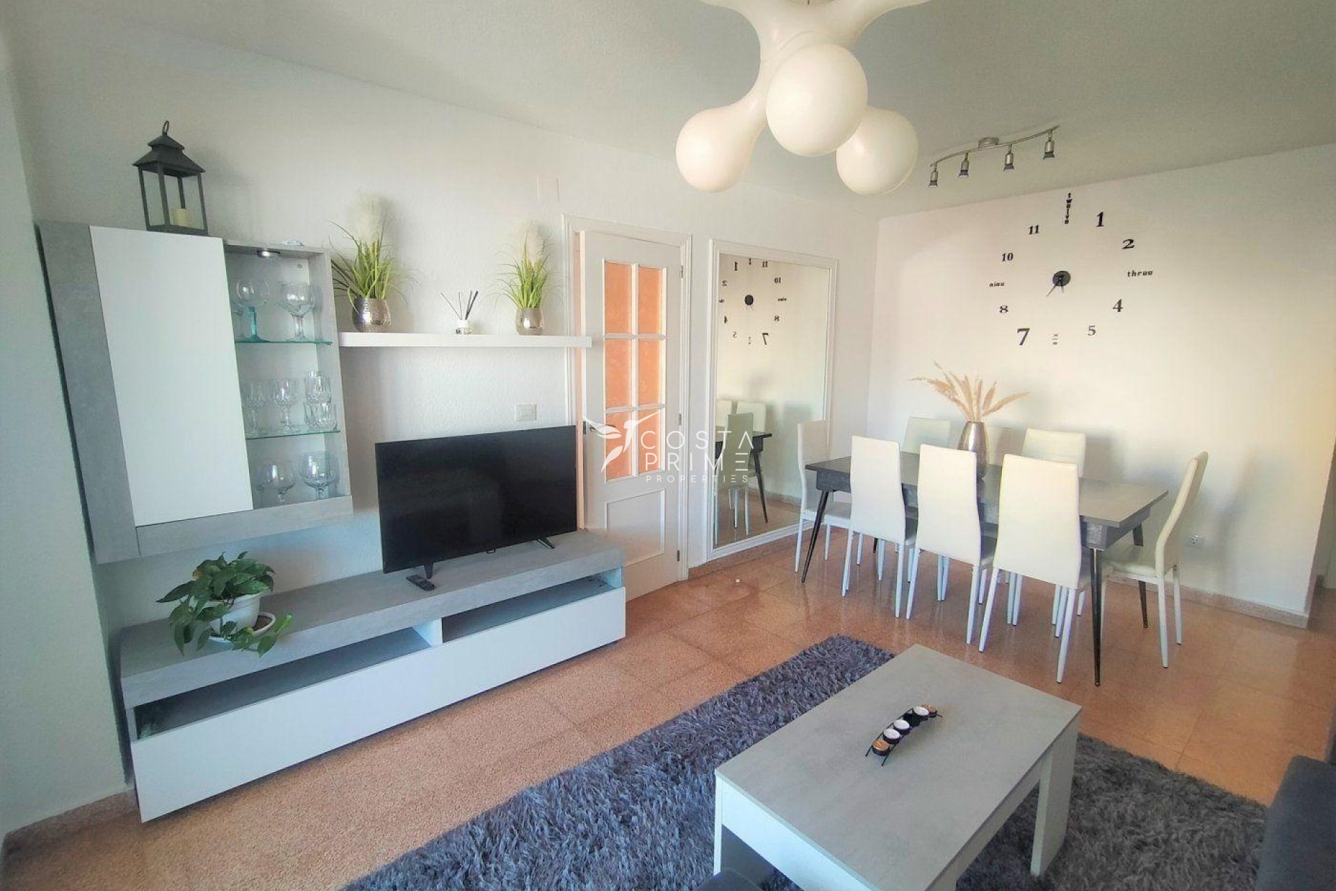 Resale - Apartment / Flat - Benidorm