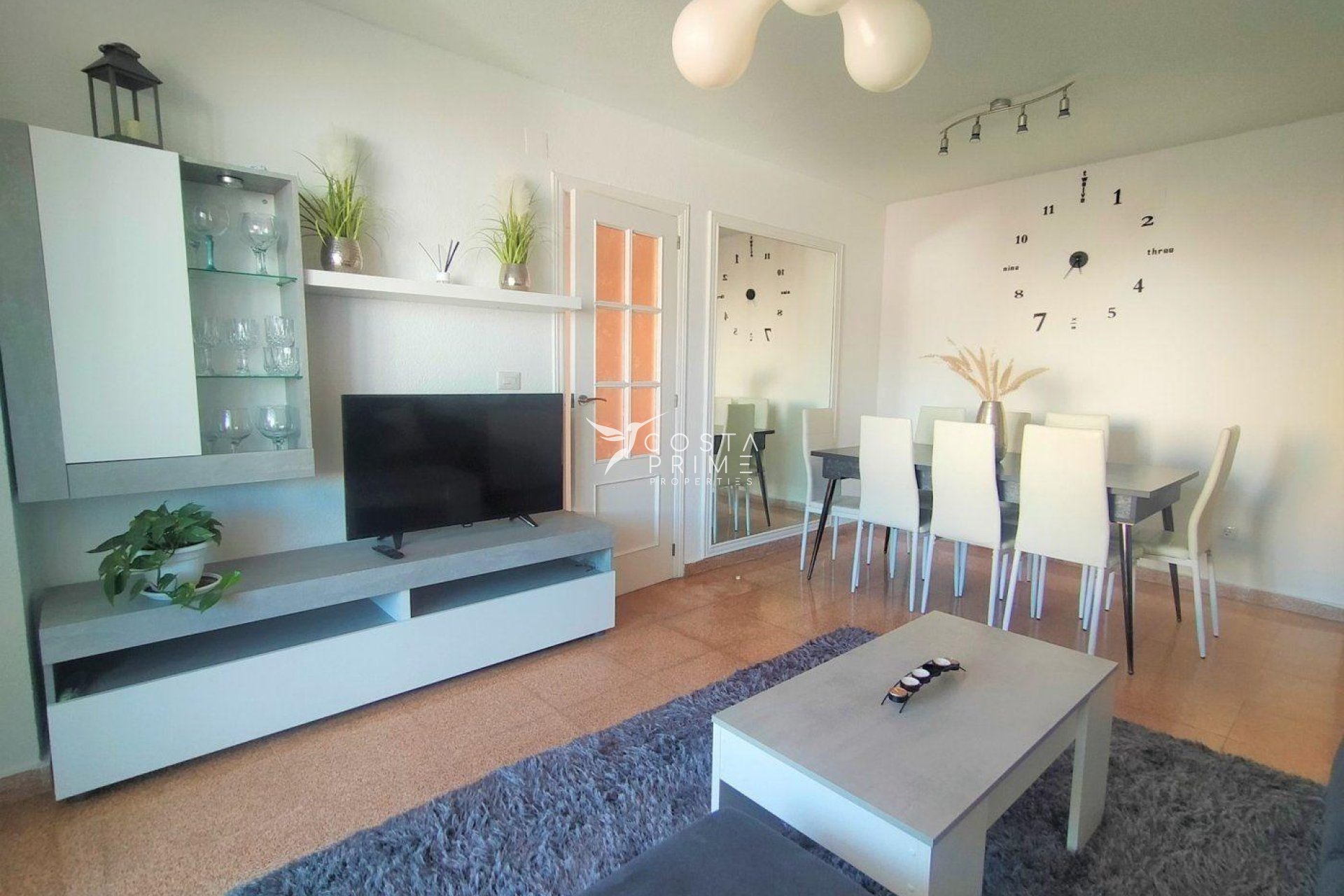 Resale - Apartment / Flat - Benidorm