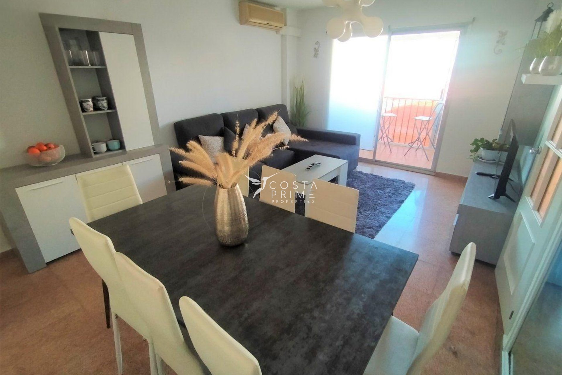 Resale - Apartment / Flat - Benidorm