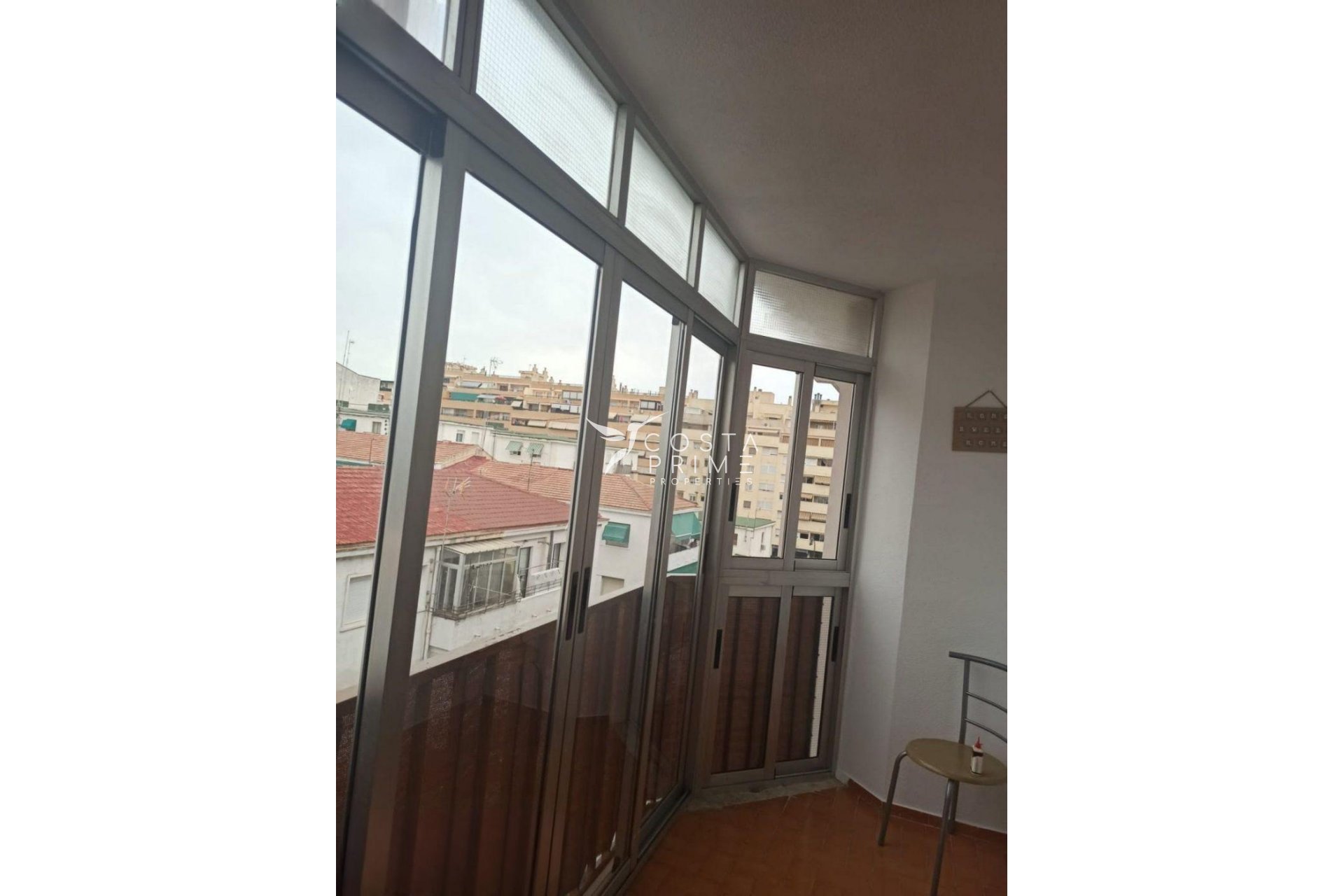 Resale - Apartment / Flat - Benidorm