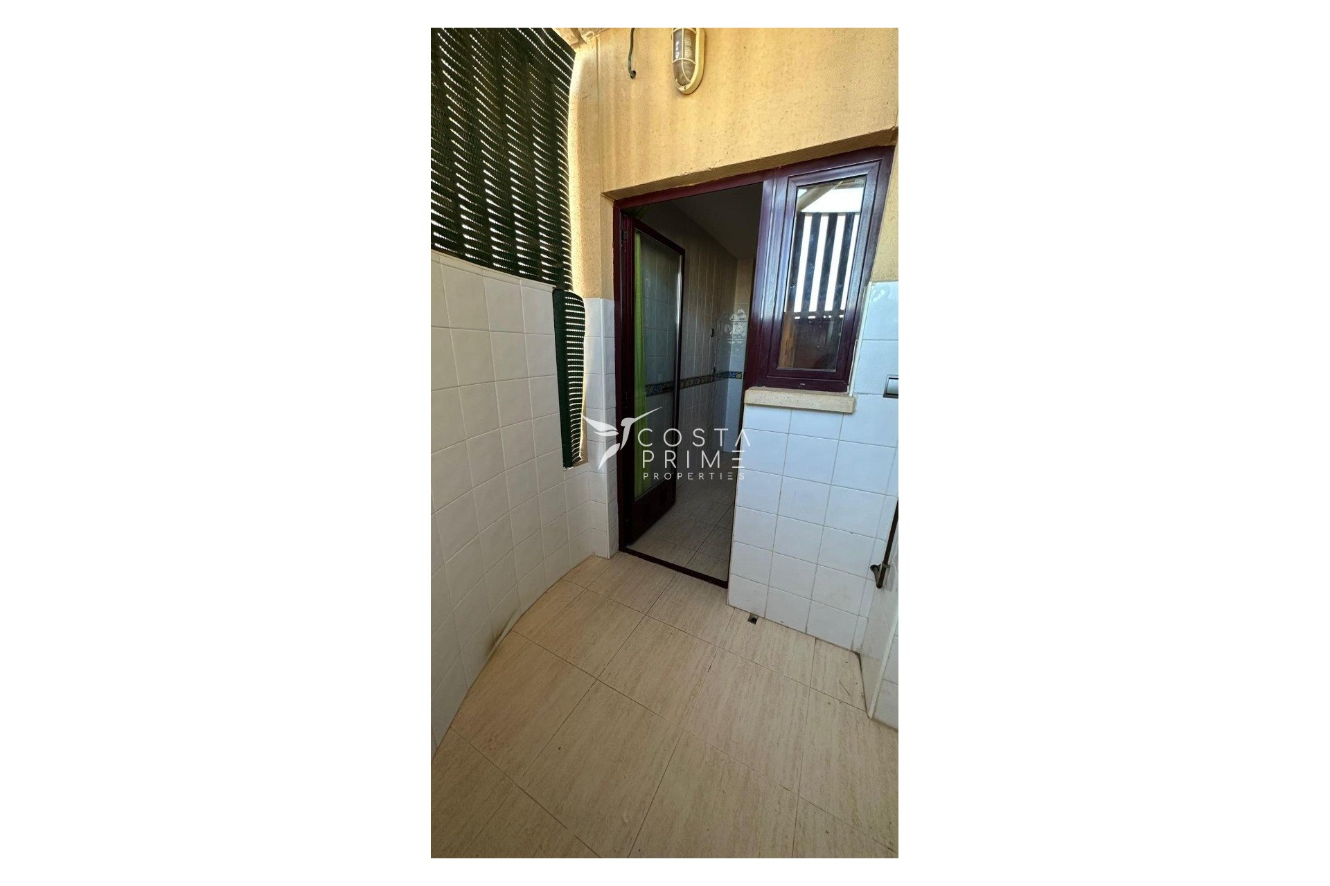 Resale - Apartment / Flat - Benidorm