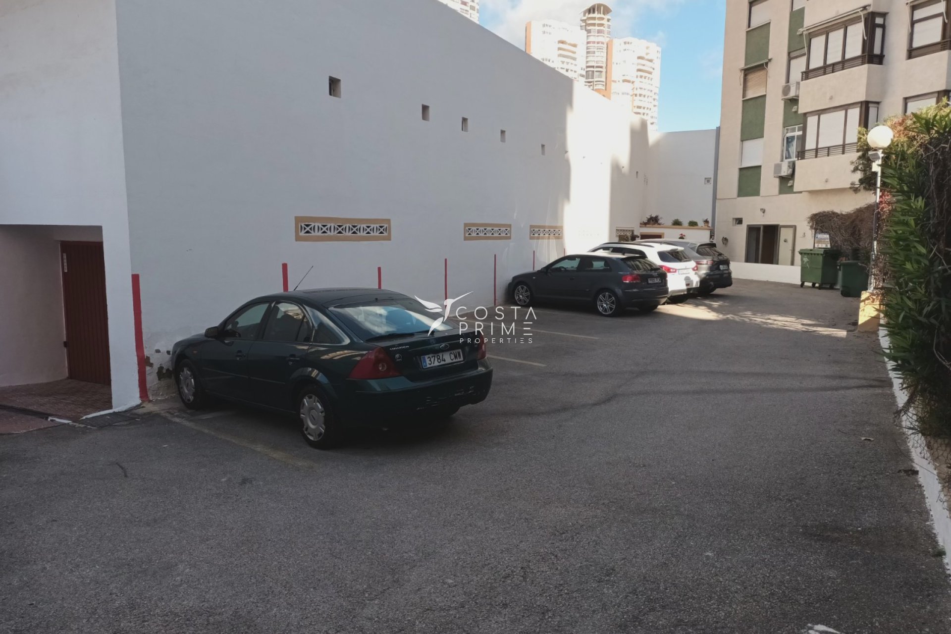 Resale - Apartment / Flat - Benidorm