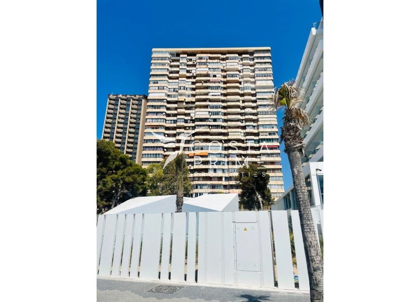 Resale - Apartment / Flat - Benidorm