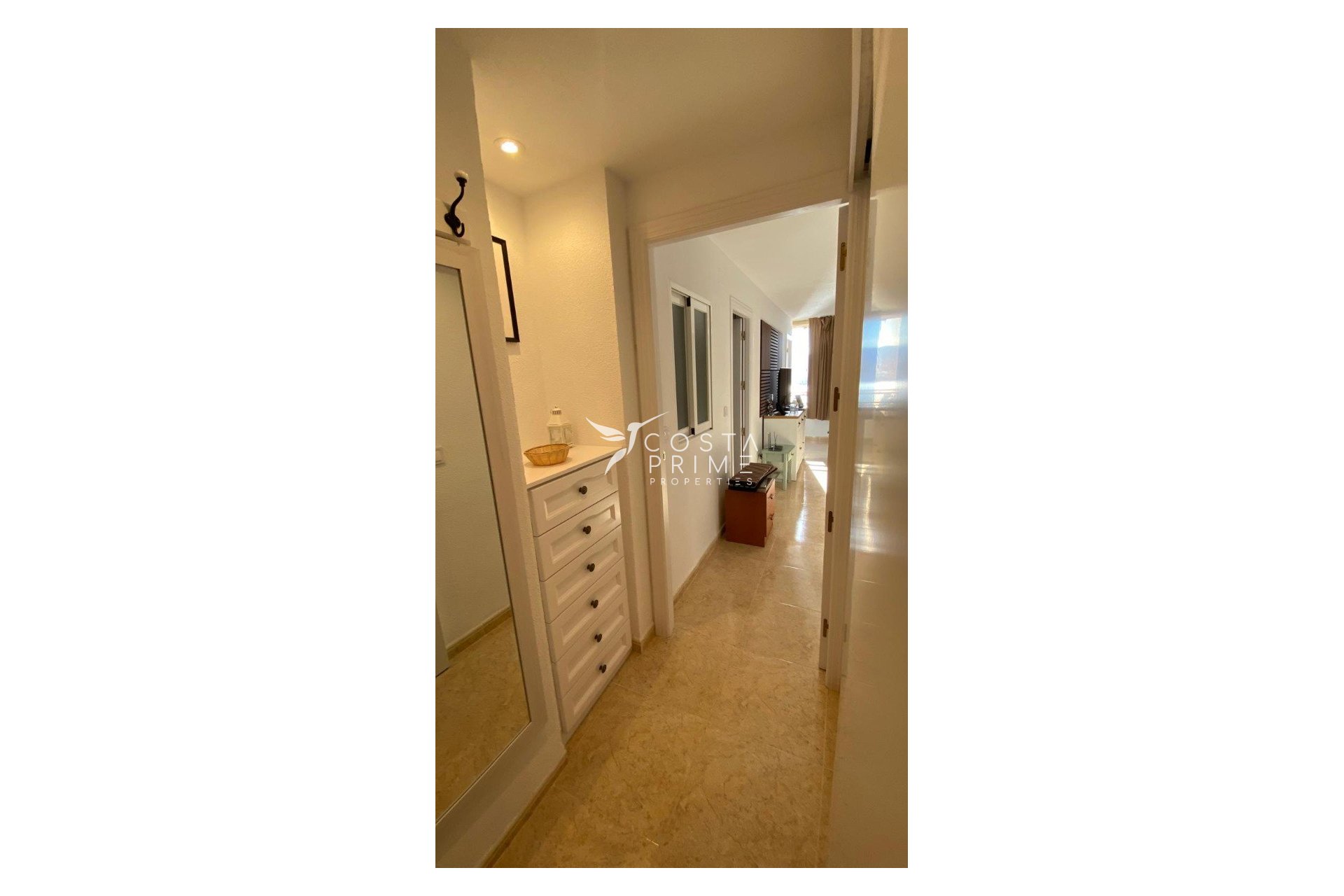 Resale - Apartment / Flat - Benidorm