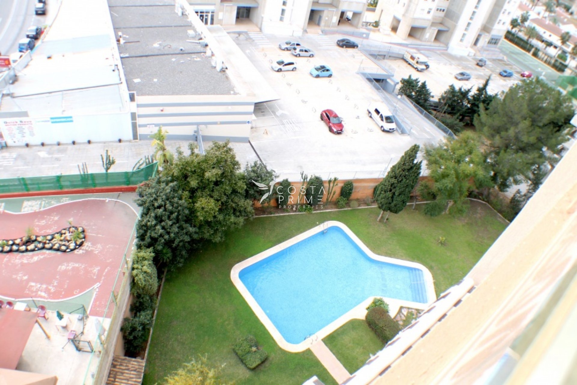 Resale - Apartment / Flat - Benidorm