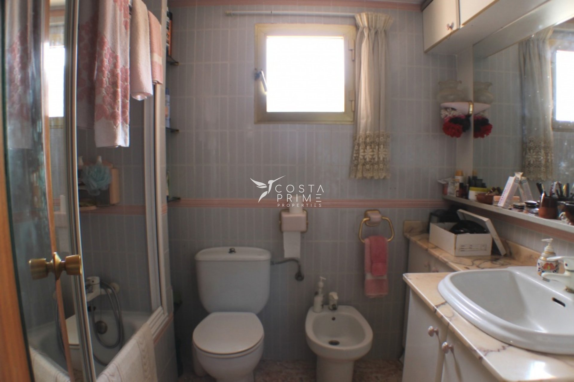 Resale - Apartment / Flat - Benidorm