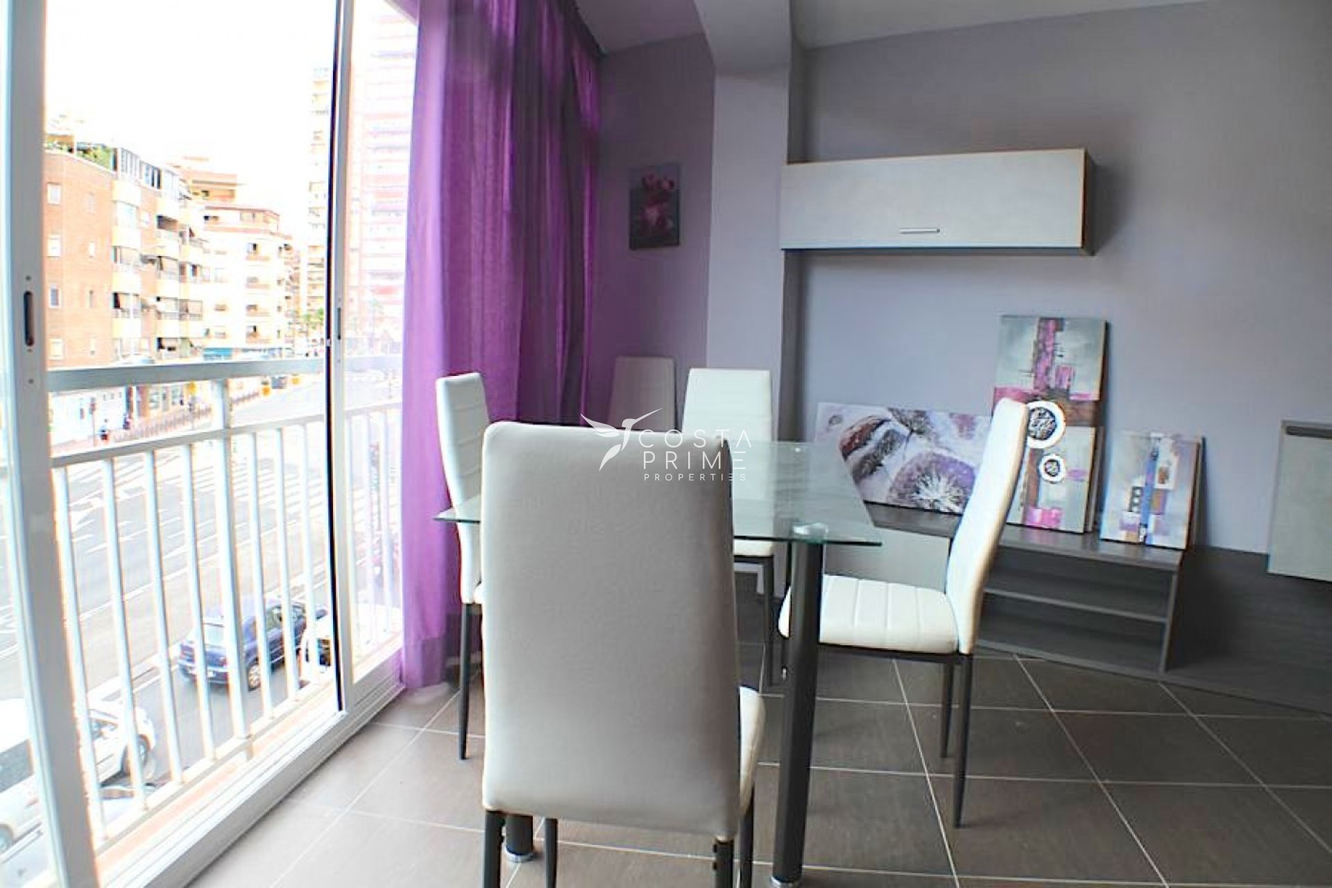 Resale - Apartment / Flat - Benidorm