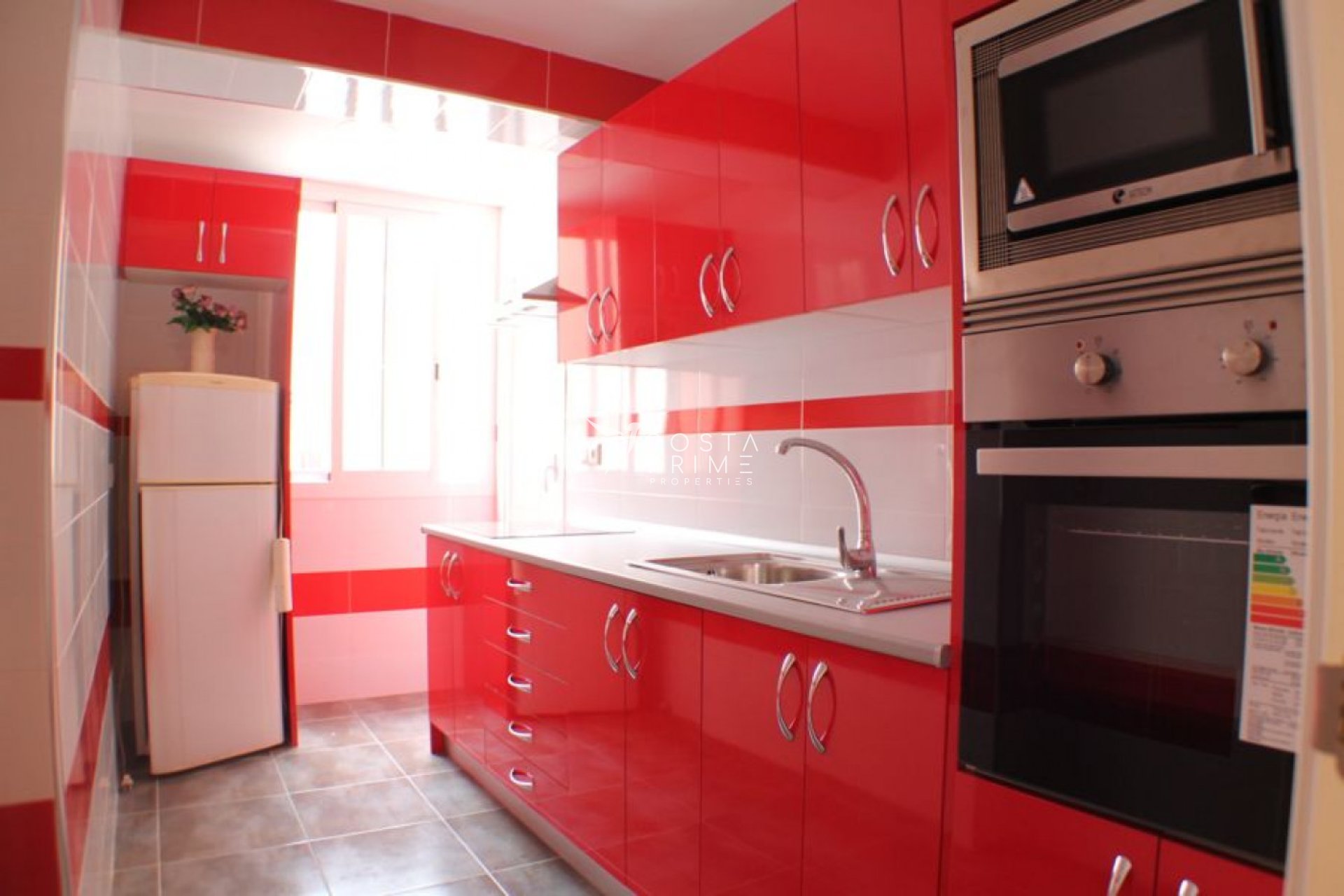 Resale - Apartment / Flat - Benidorm