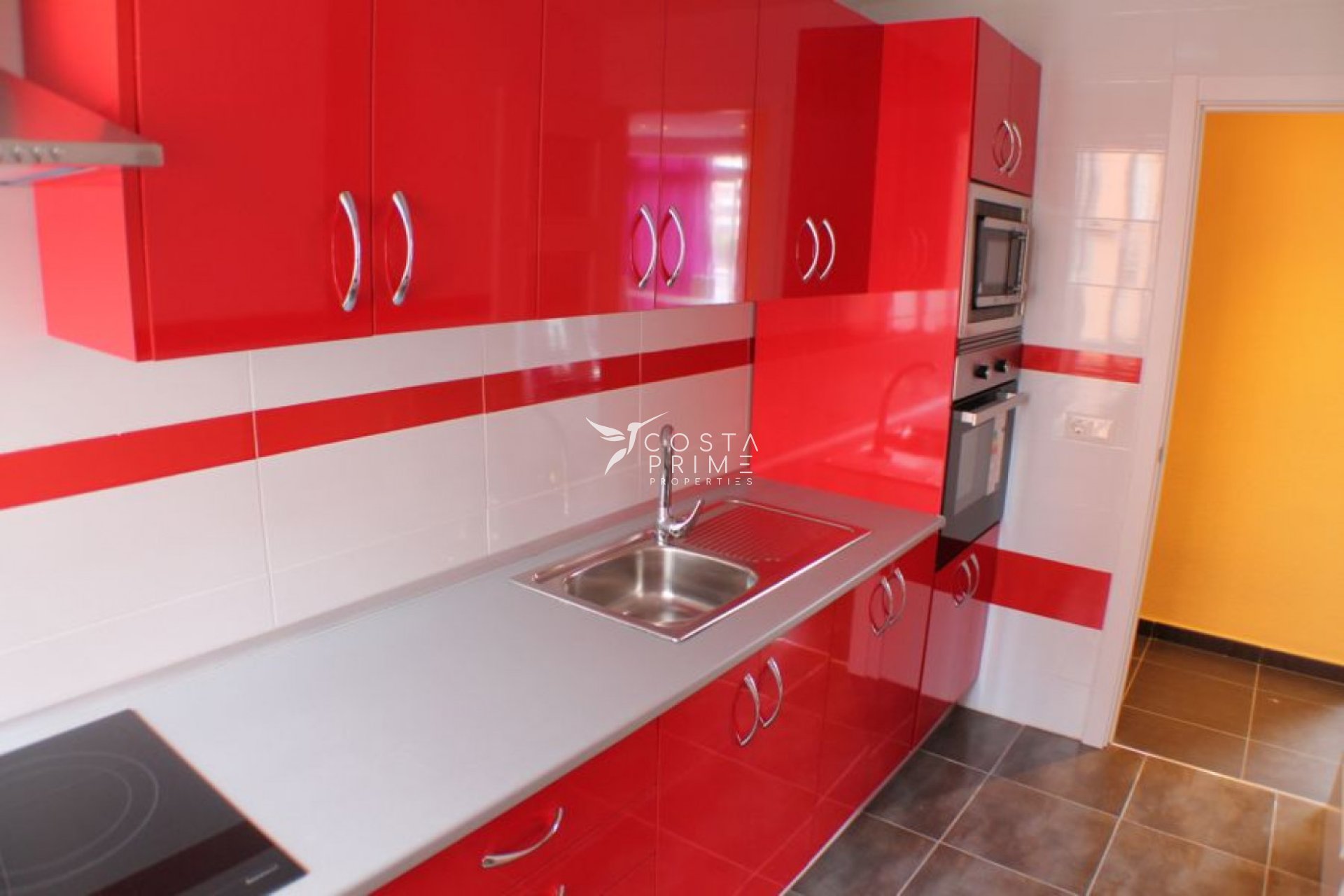 Resale - Apartment / Flat - Benidorm