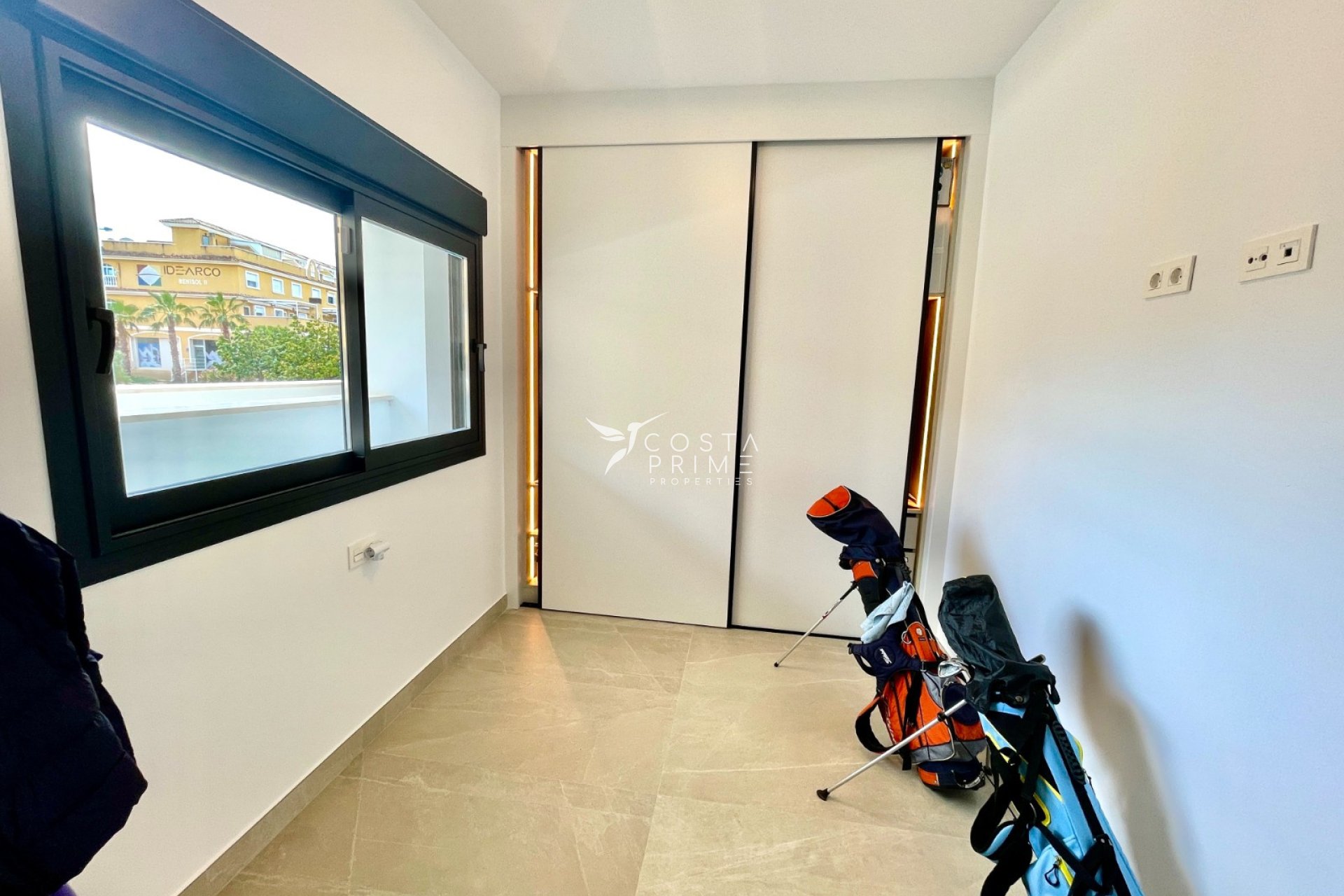 Resale - Apartment / Flat - Benijofar