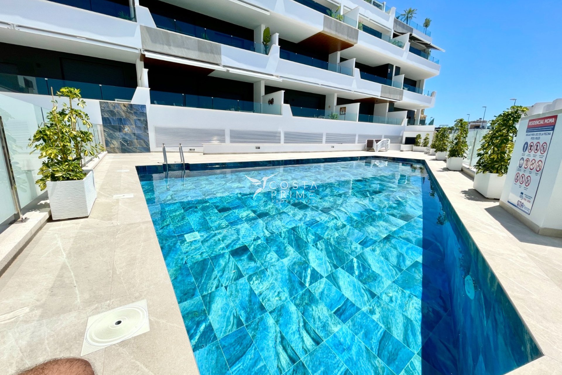 Resale - Apartment / Flat - Benijofar