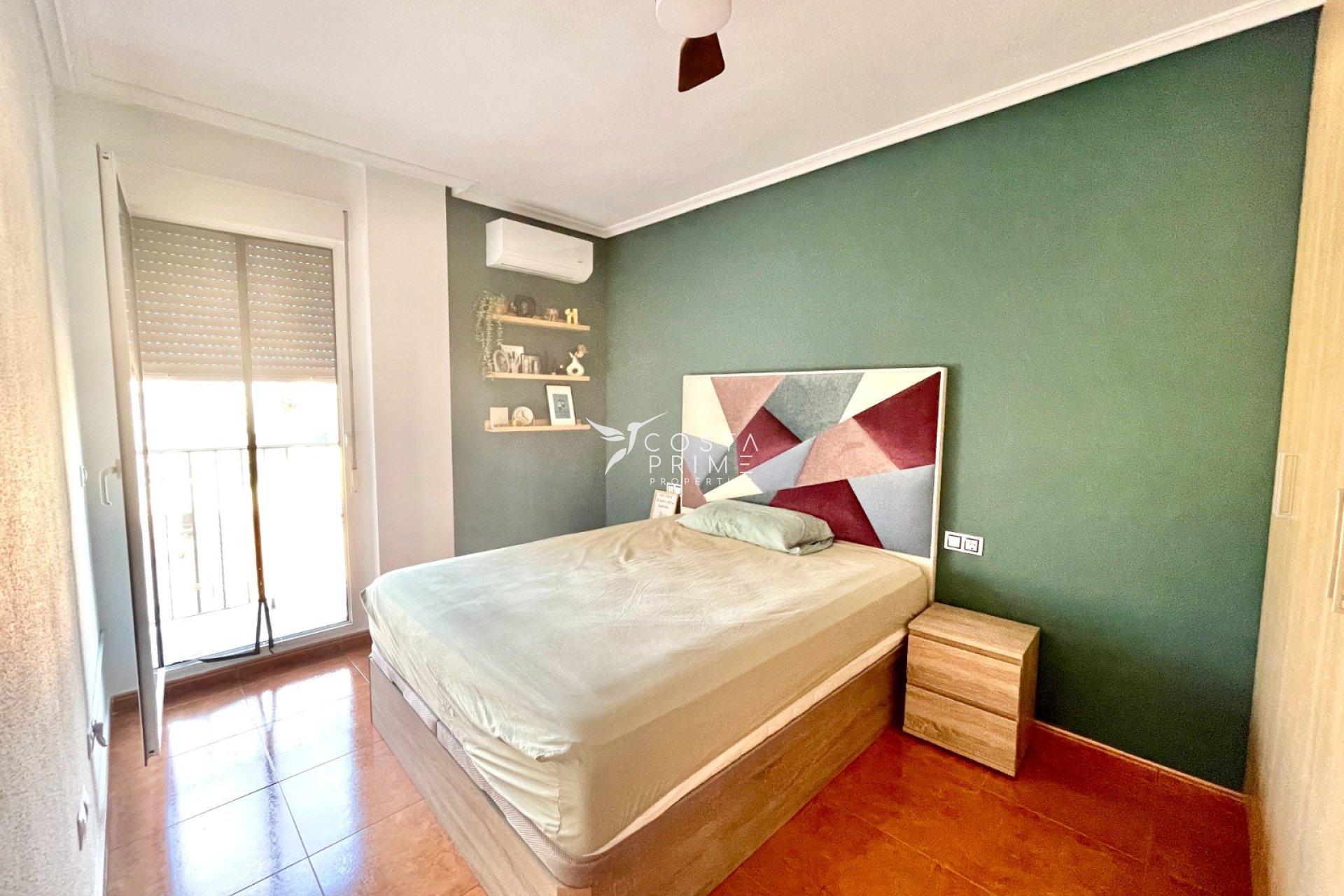 Resale - Apartment / Flat - Catral