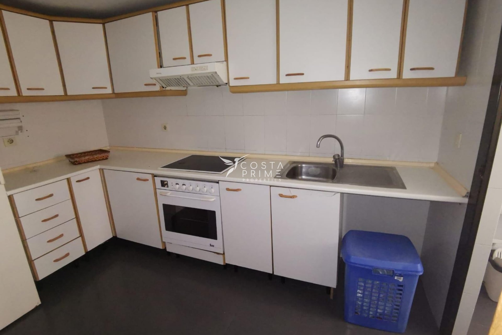 Resale - Apartment / Flat - El Campello