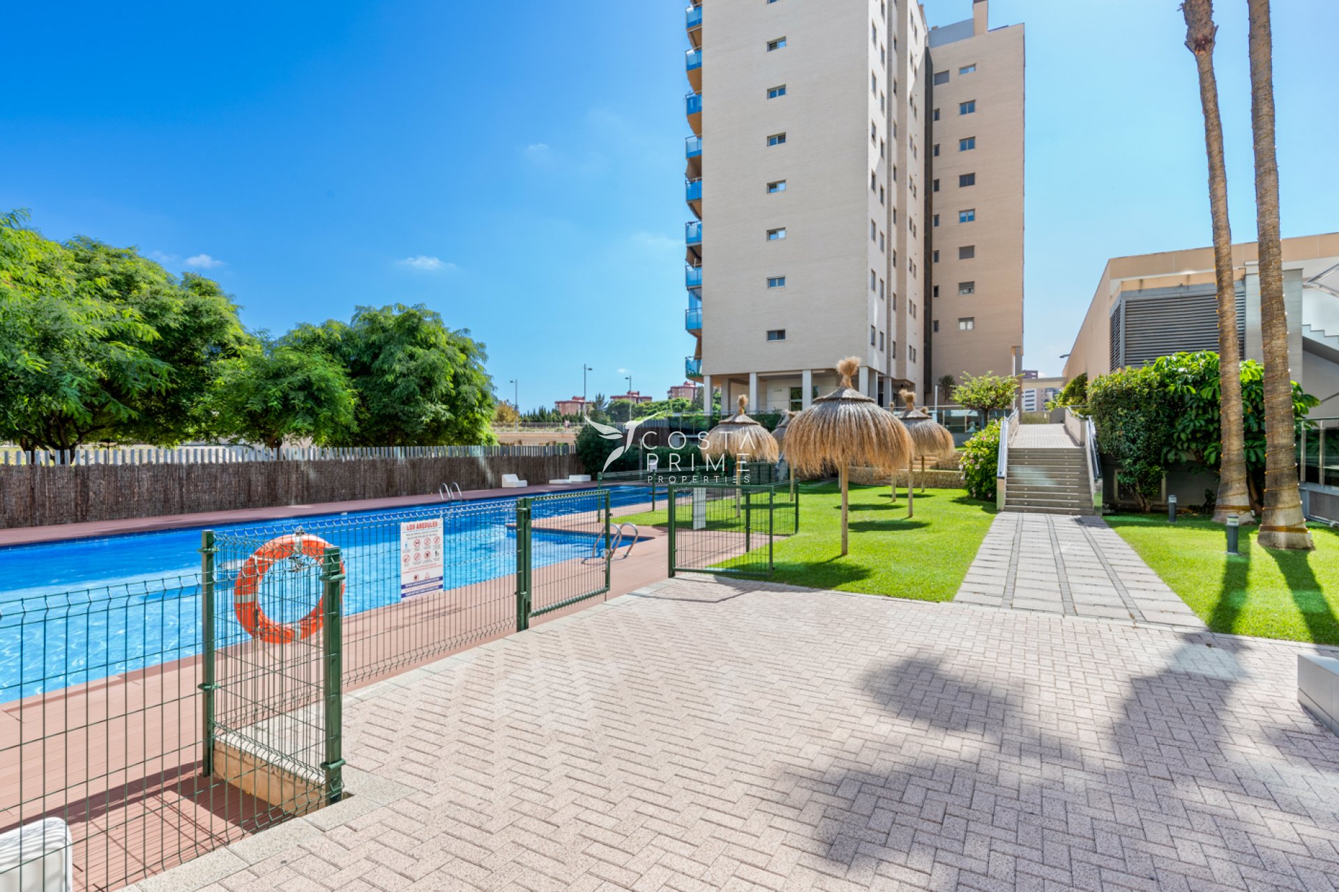 Resale - Apartment / Flat - El Campello