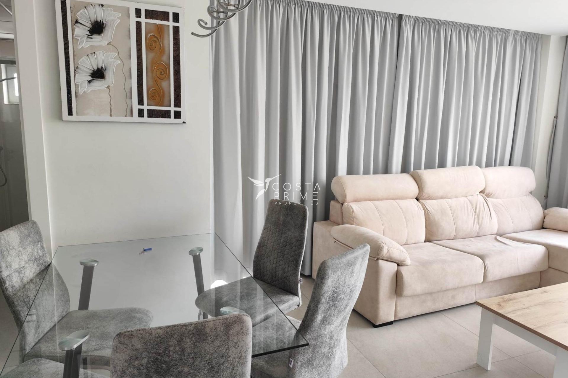 Resale - Apartment / Flat - Finestrat